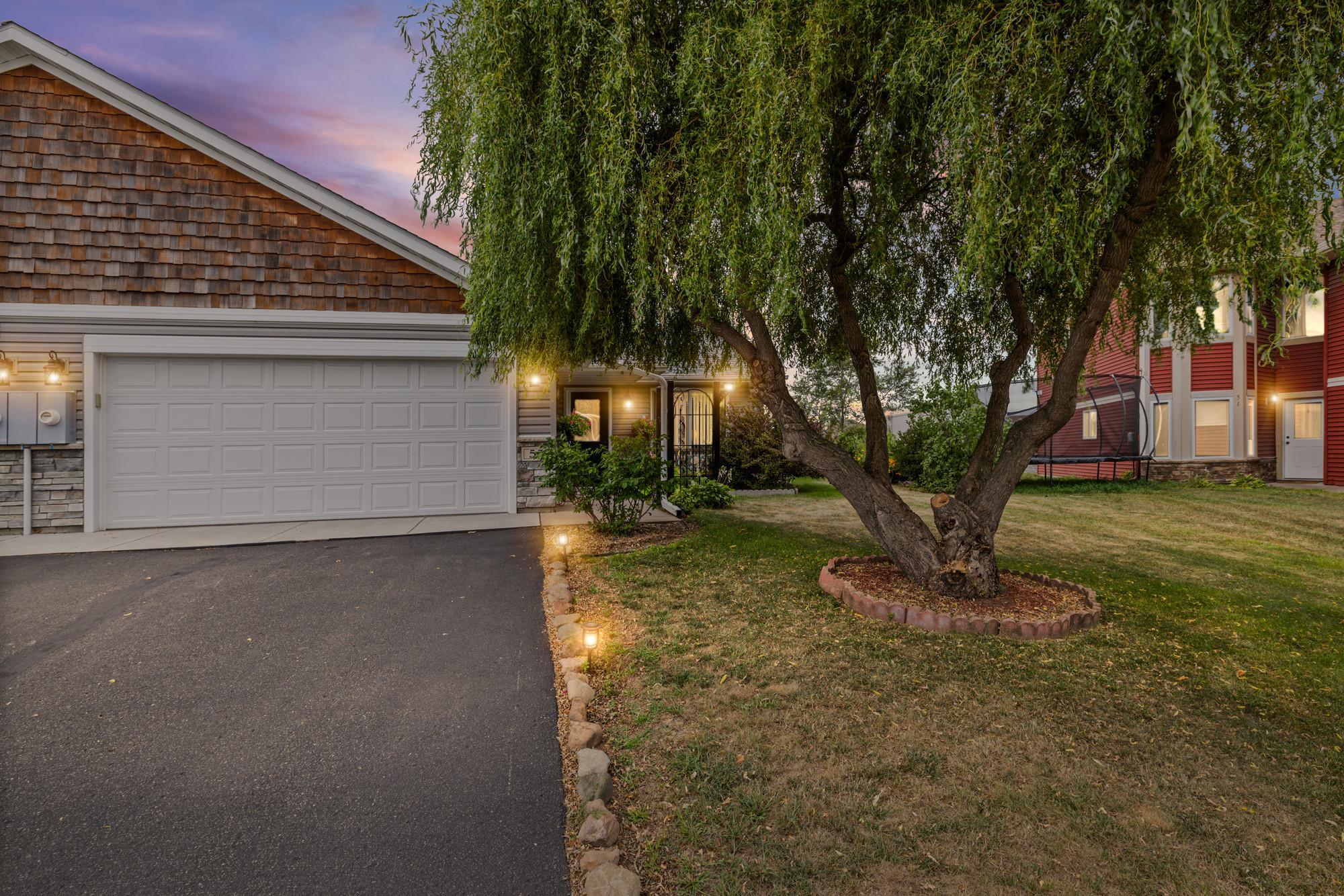 2nd image of 53 Meadowlark Ln, Hudson, WI 54016 | MLS# 7128553