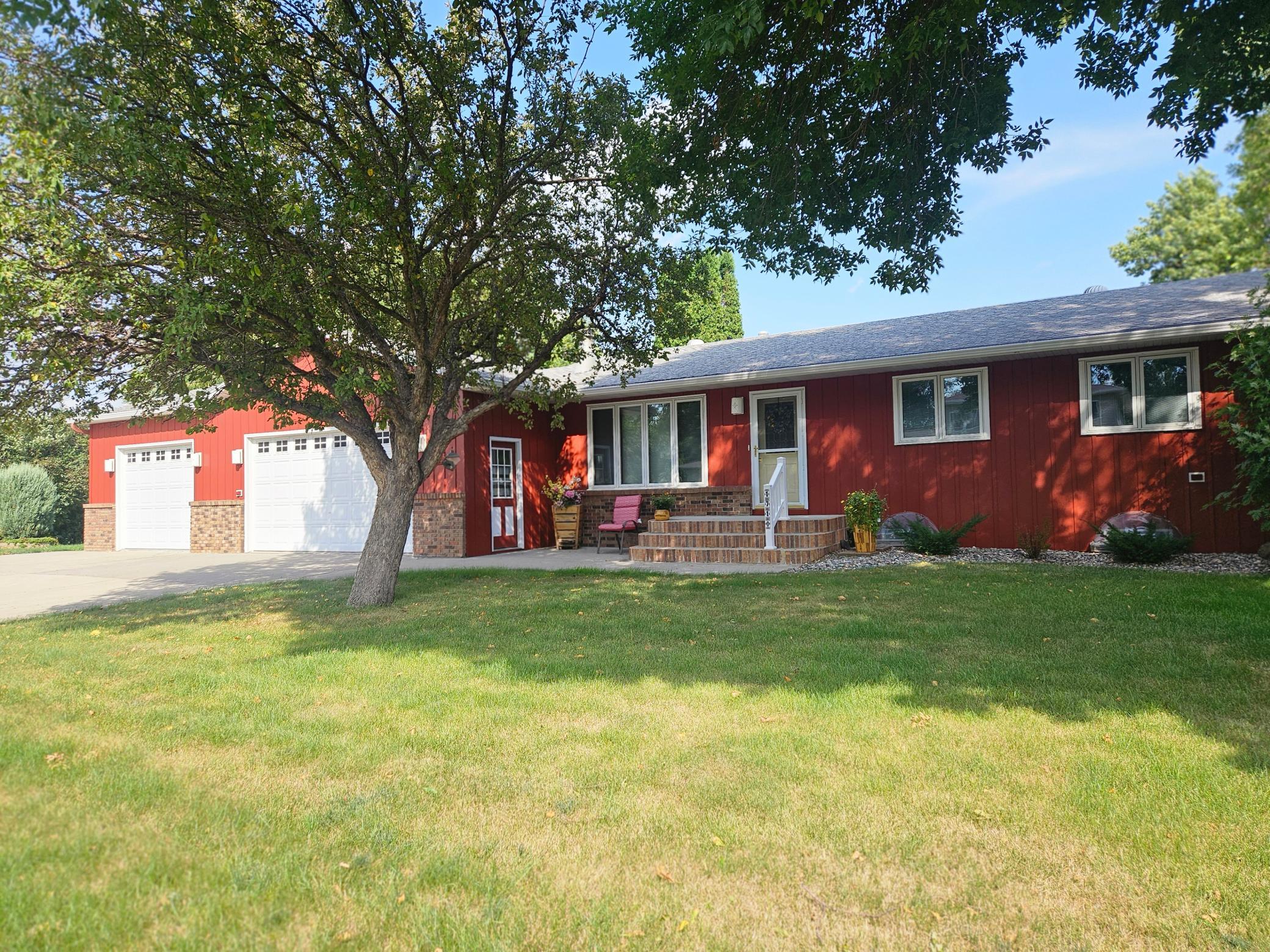 1st image of 1710 7th St N, Wahpeton, ND 58075 | MLS# 7128632