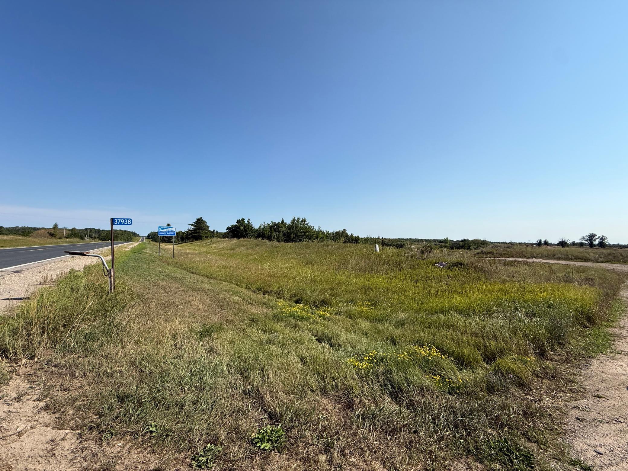 3rd image of 37938 State 92, Bagley, MN 56621 | MLS# 7128640