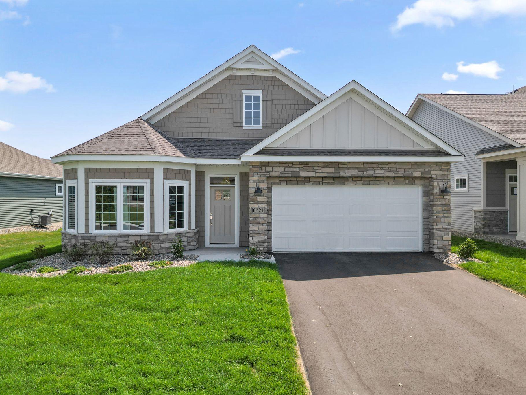 1st image of 6321 158th St N, Hugo, MN 55038 | MLS# 7128644