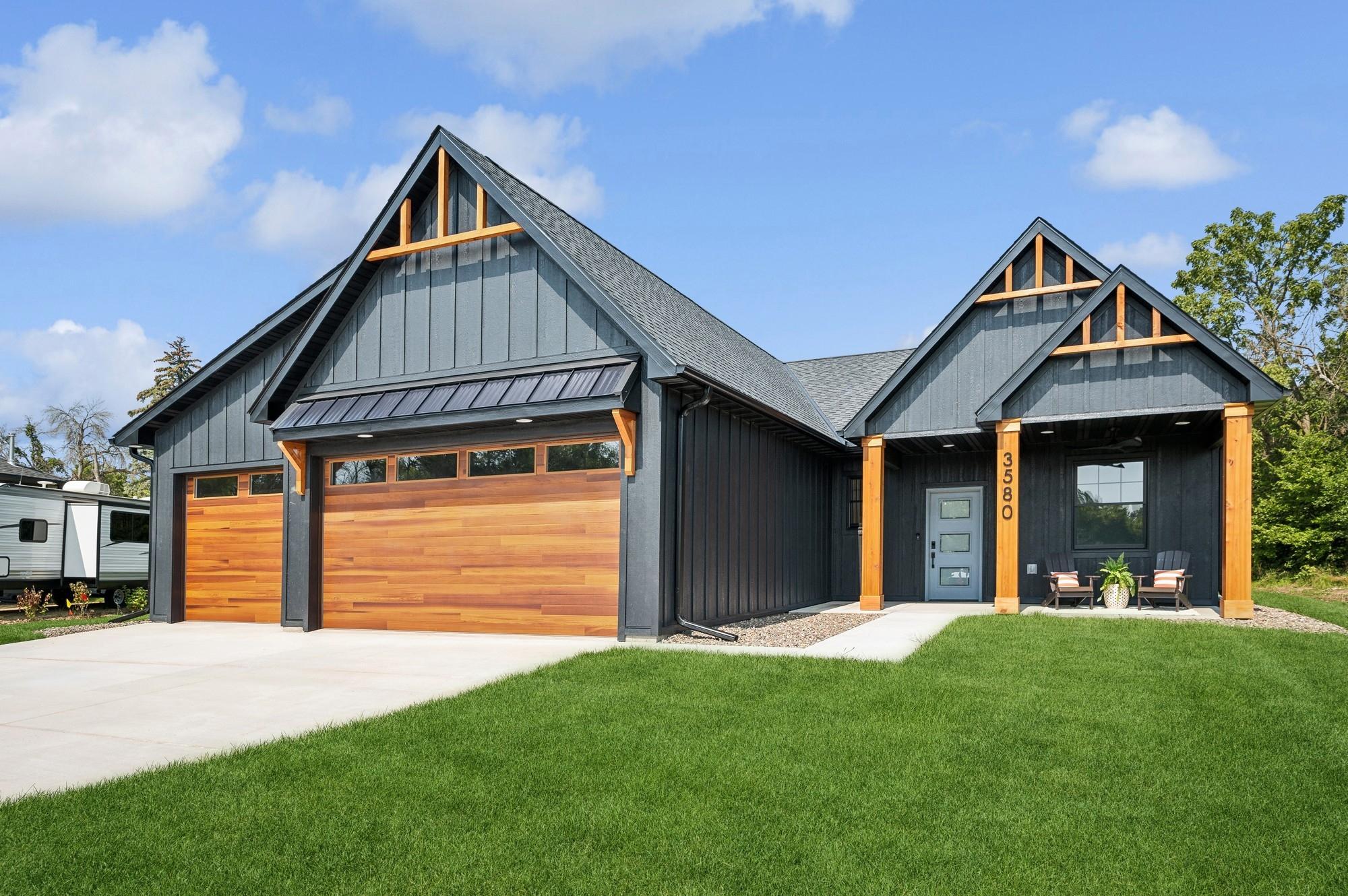 1st image of 3580 Rooney Pl, Saint Paul, MN 55110 | MLS# 7128652