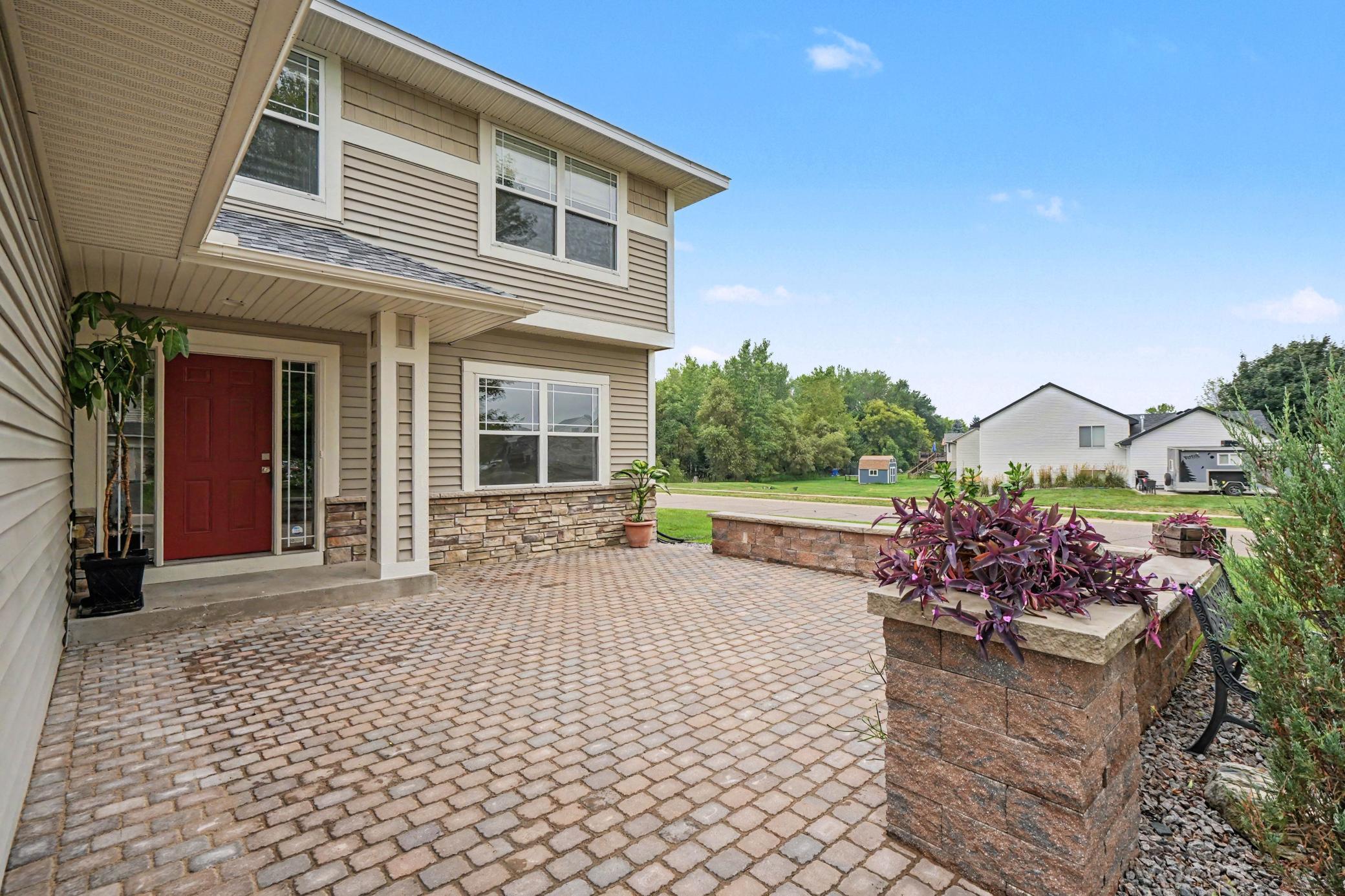 3rd image of 26814 Meadow Ridge Dr, Elko New Market, MN 55020 | MLS# 7128744