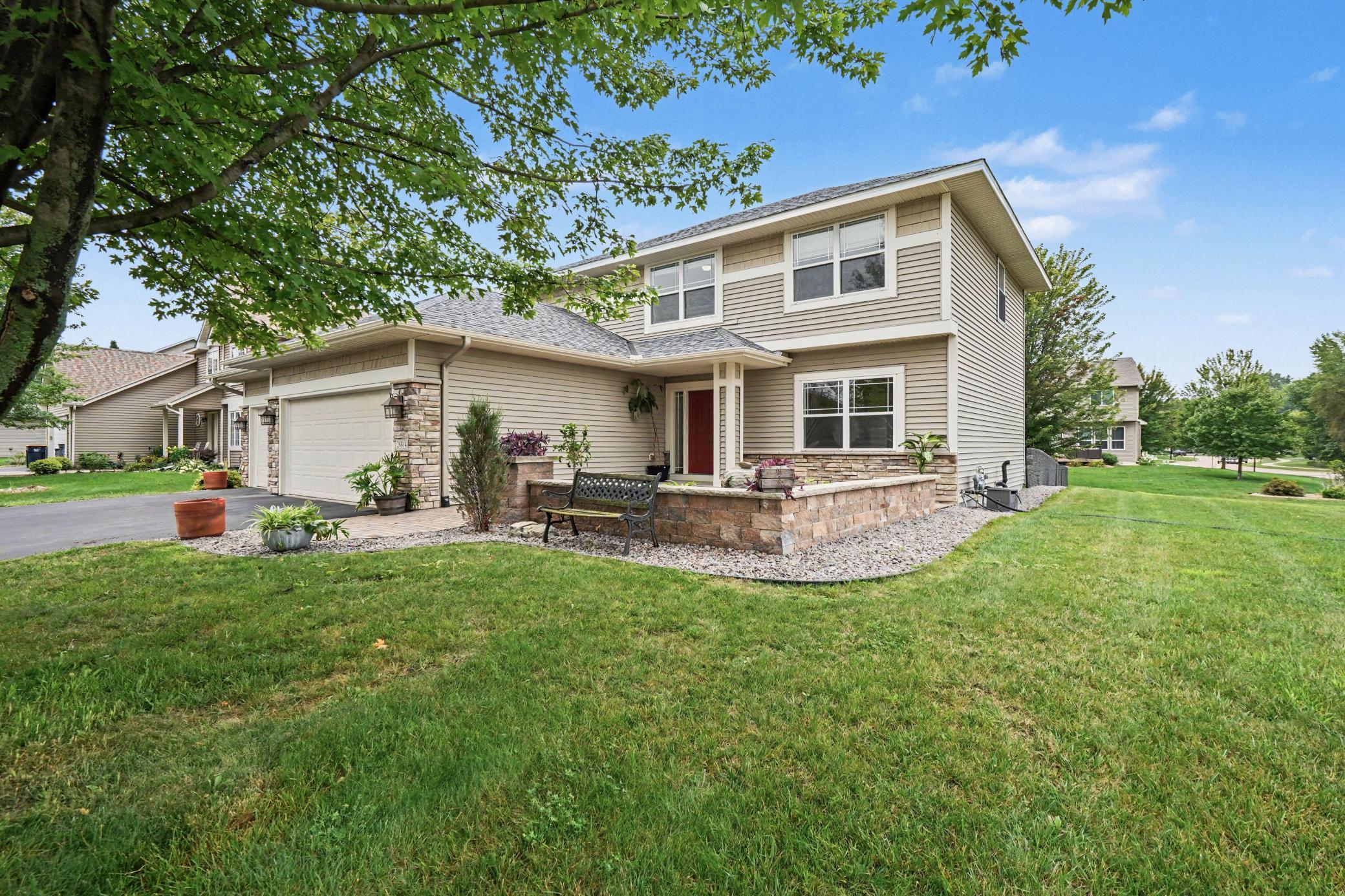 2nd image of 26814 Meadow Ridge Dr, Elko New Market, MN 55020 | MLS# 7128744