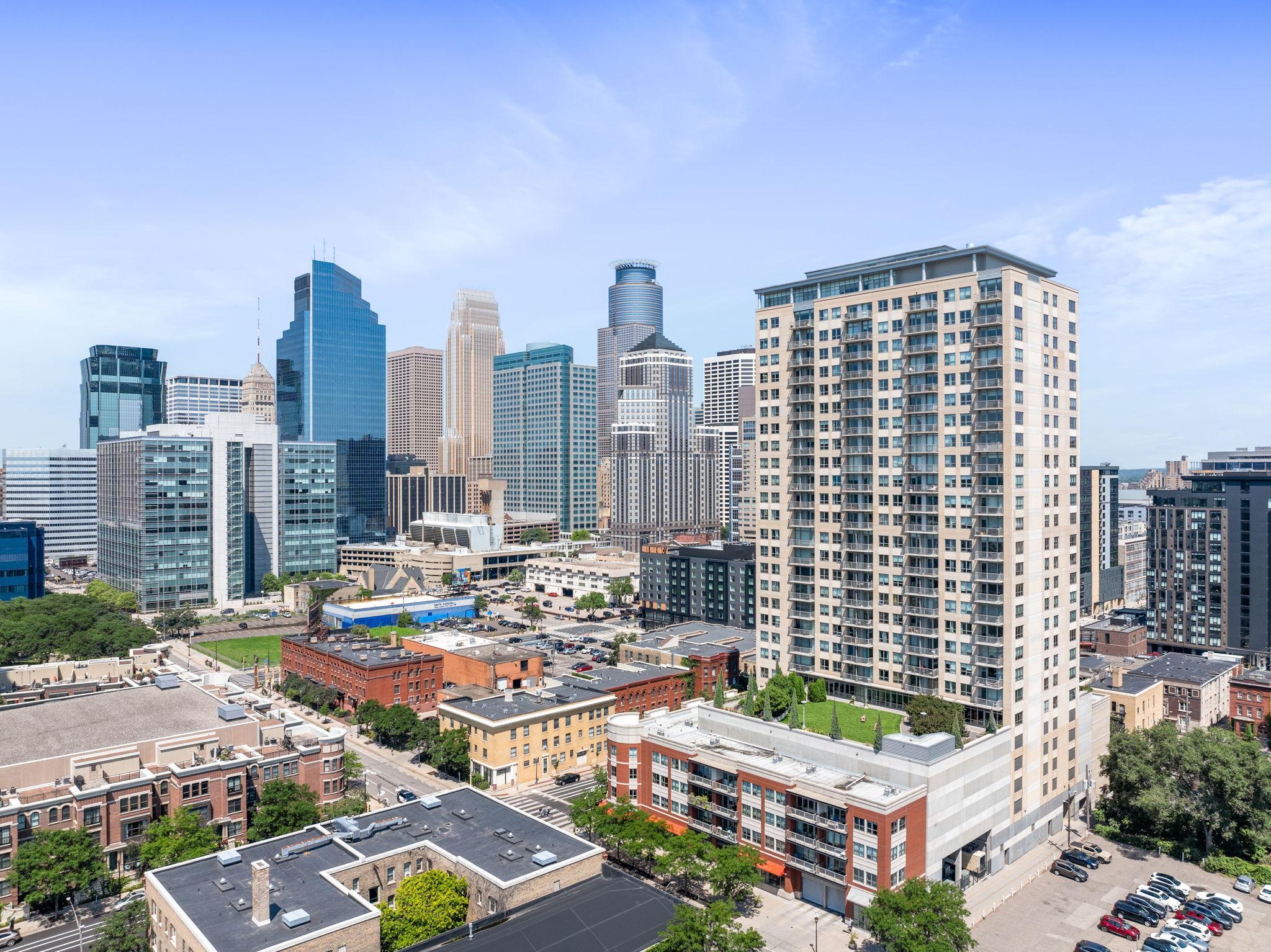 1st image of 929 Portland Ave #2501, Minneapolis, MN 55404 | MLS# 7128748