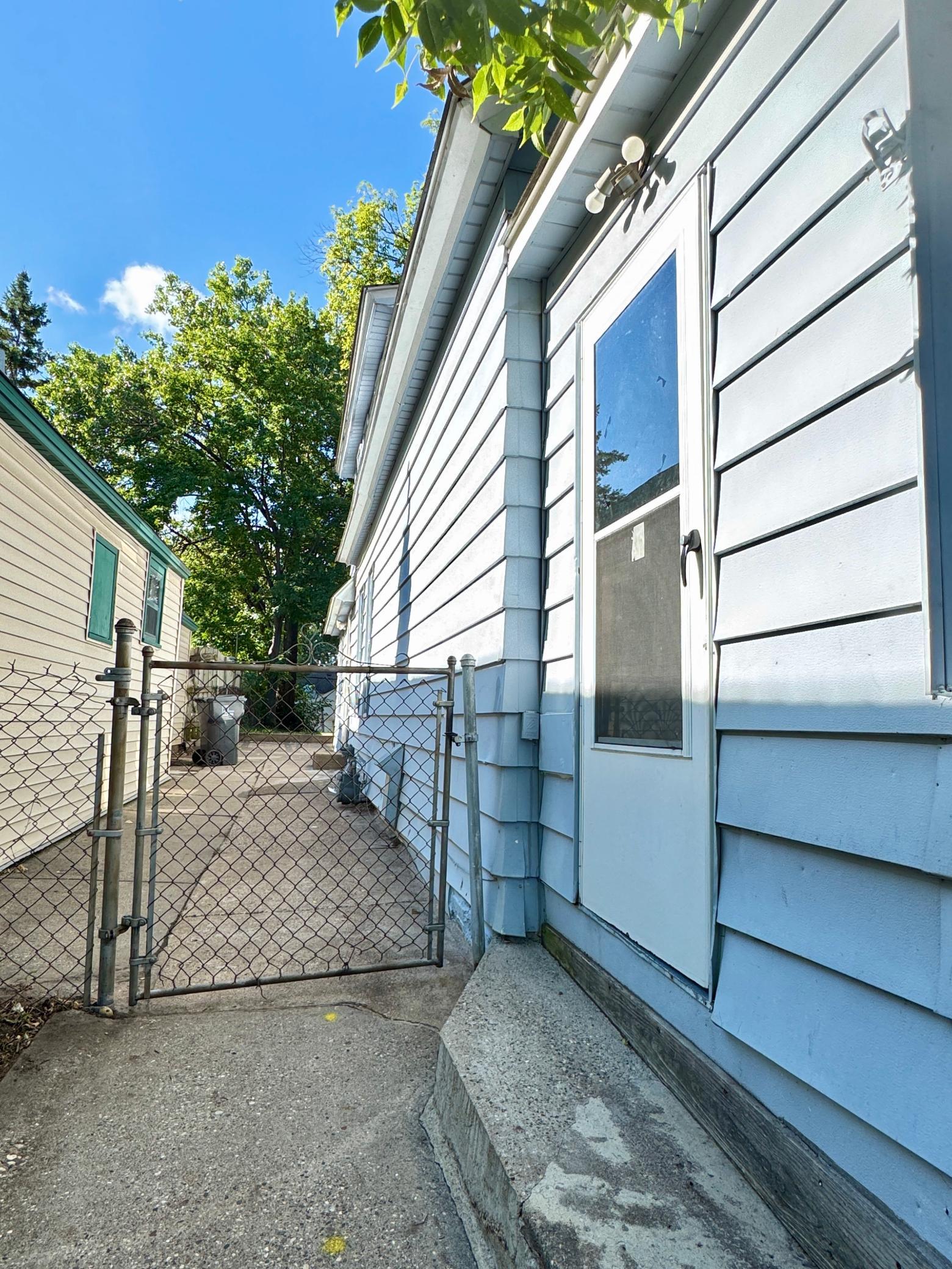 4th image of 486 Lawson Ave W, Saint Paul, MN 55117 | MLS# 7128751