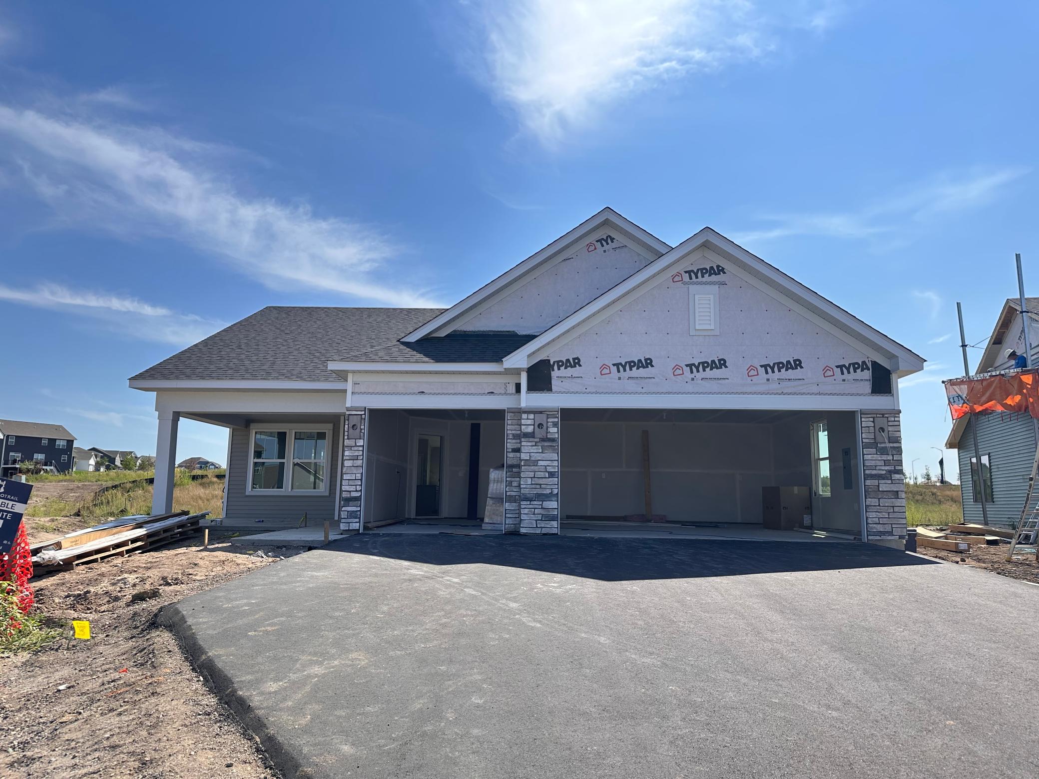 2nd image of 1782 Tamarack Rd, Shakopee, MN 55379 | MLS# 7128778