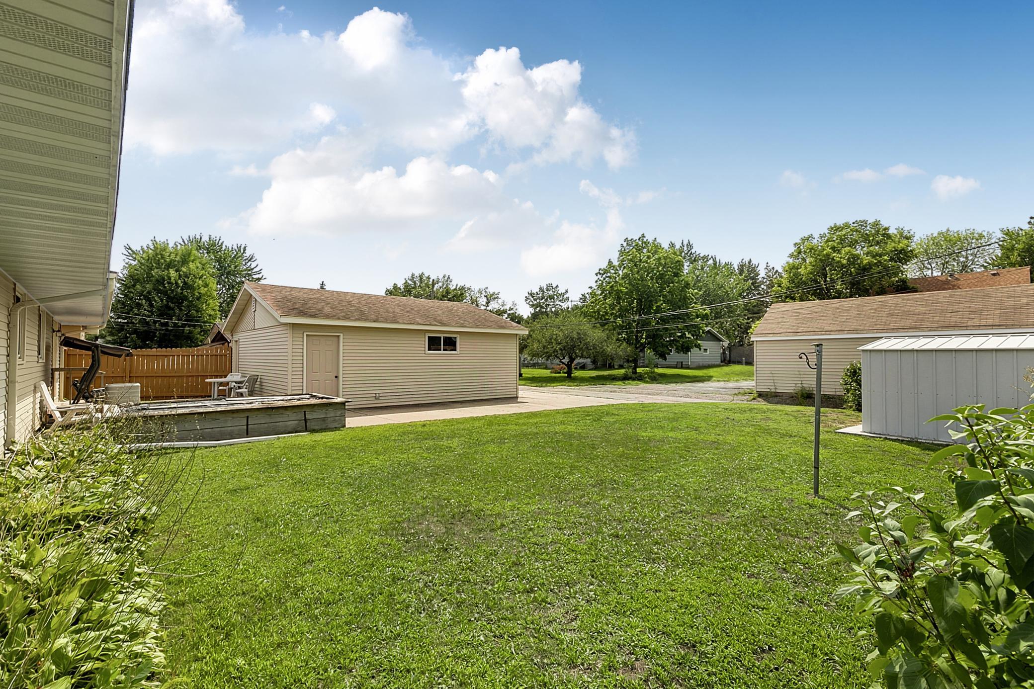 2nd image of 1051 37th Ave N, Saint Cloud, MN 56303 | MLS# 7128784