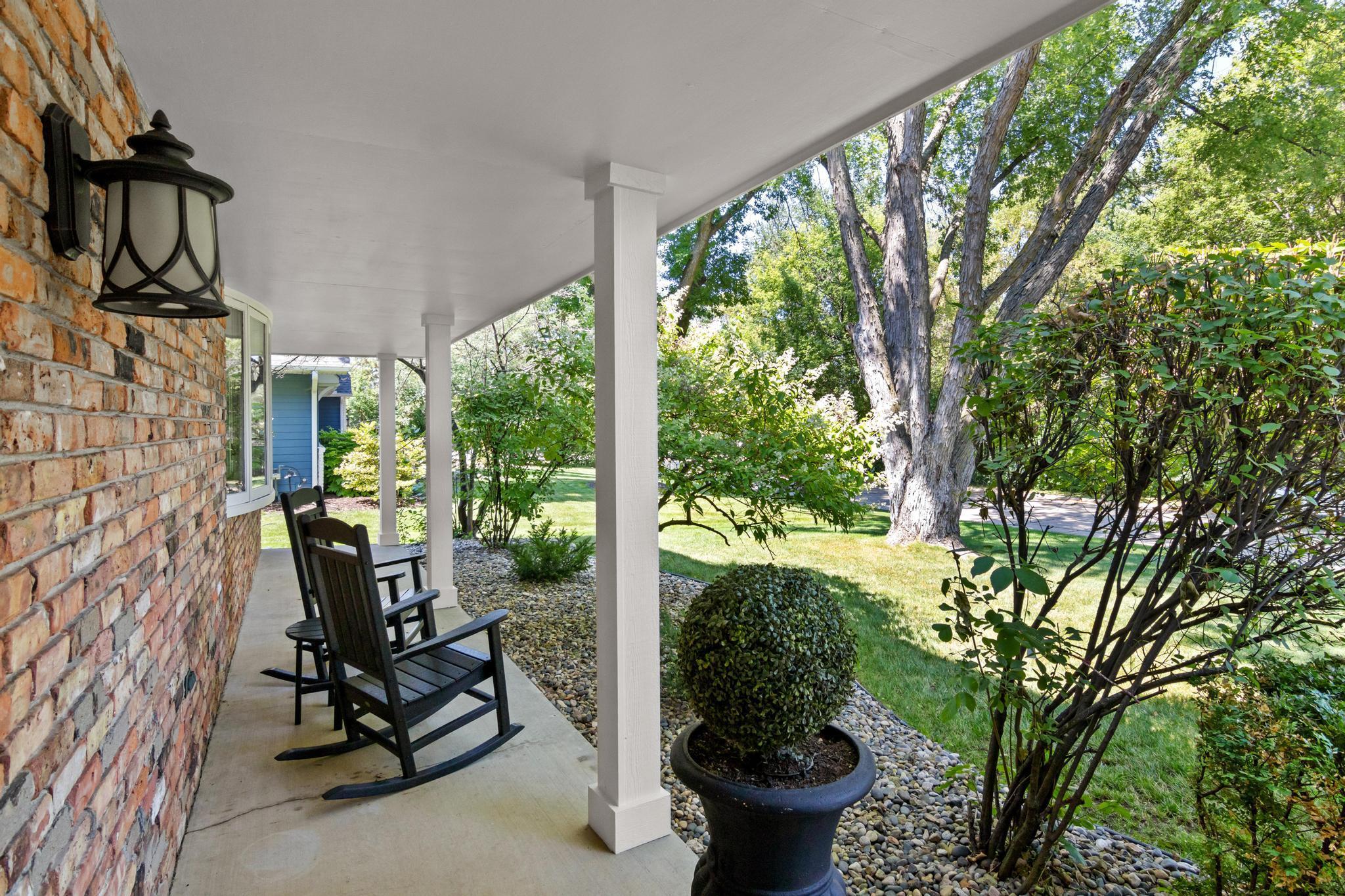 3rd image of 5701 W 66Th St, Minneapolis, MN 55439 | MLS# 7128808