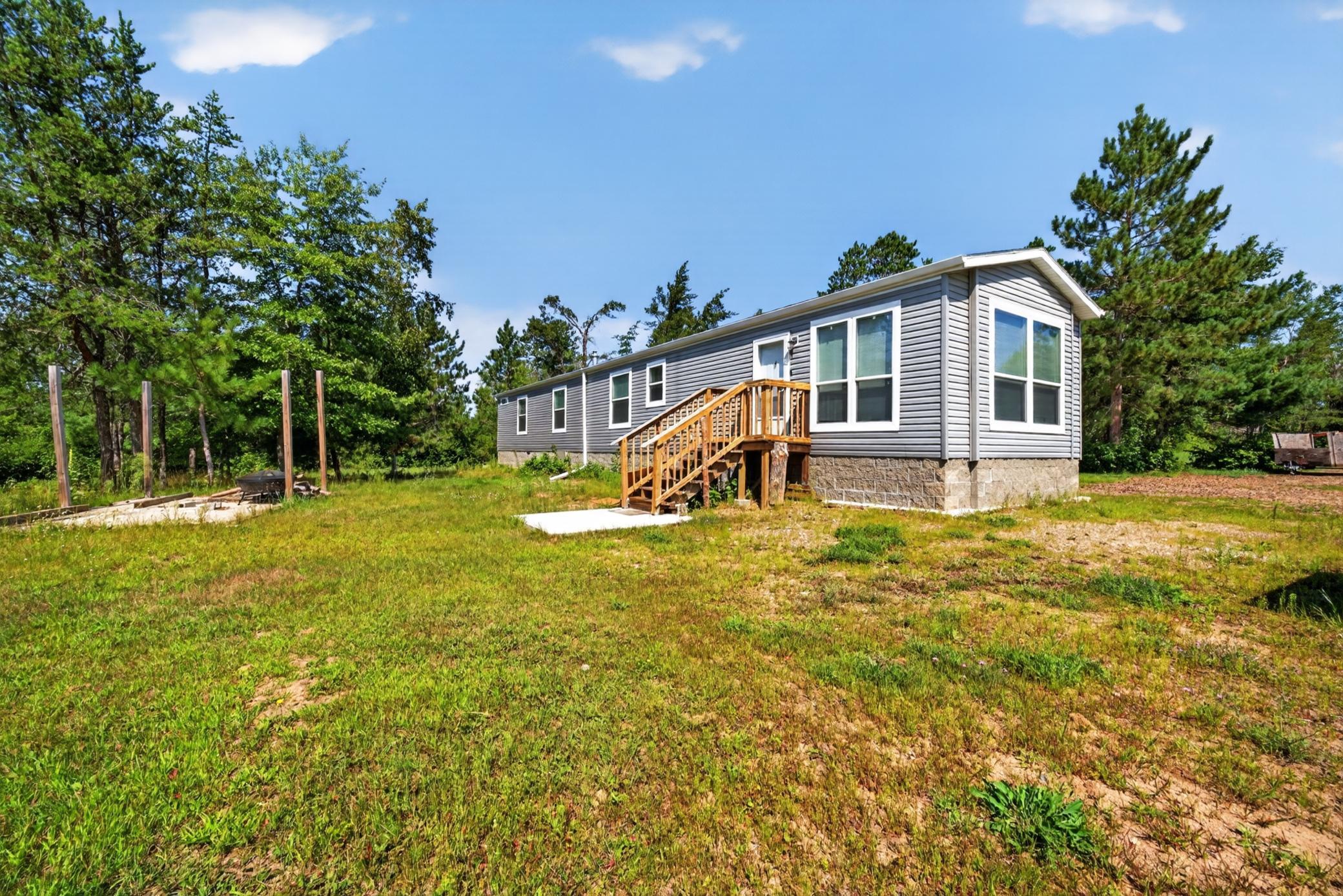 2nd image of 2101 Frohn Rd Ne, Bemidji, MN 56601 | MLS# 7128812