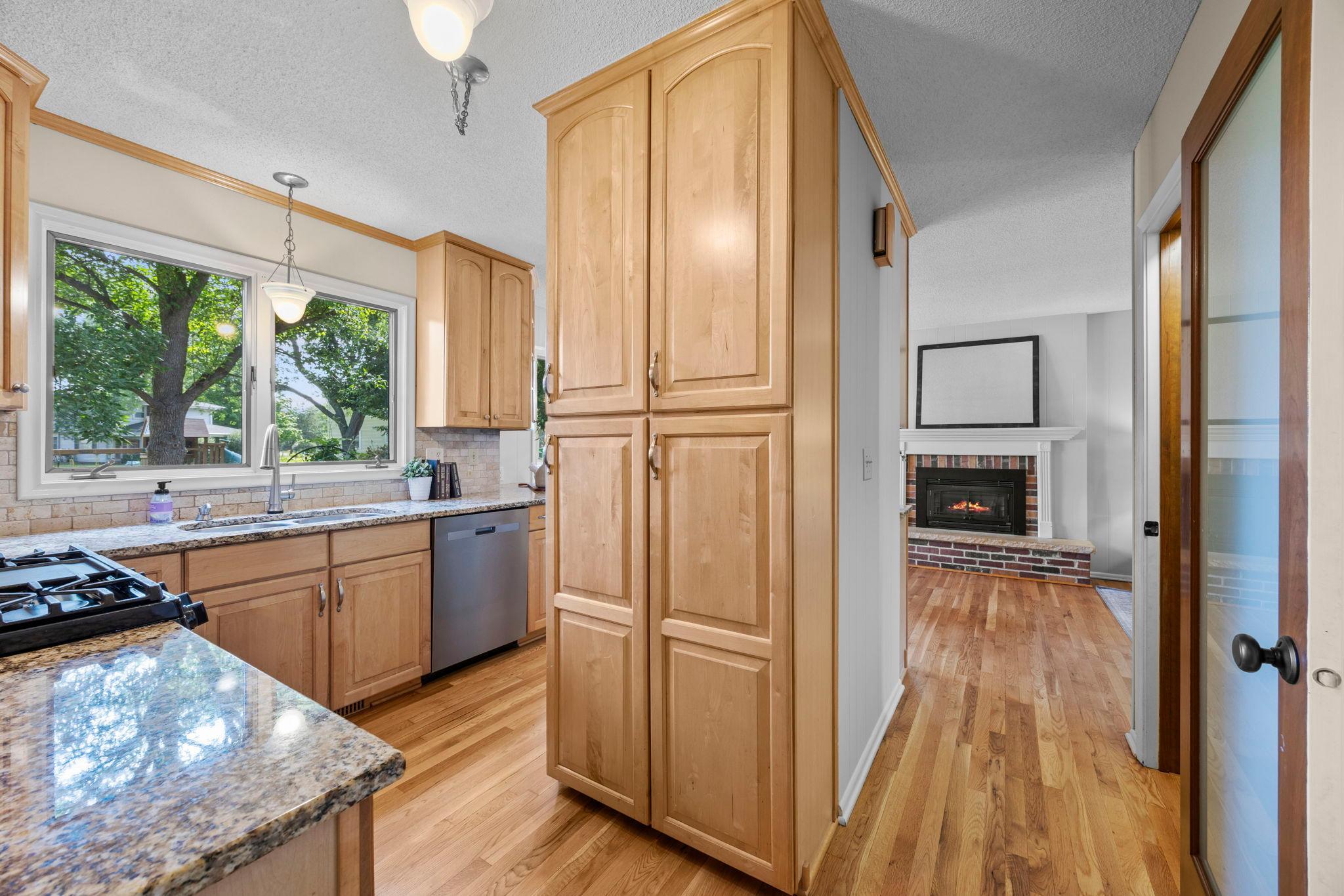 4th image of 9609 Utica Rd, Minneapolis, MN 55437 | MLS# 7128813