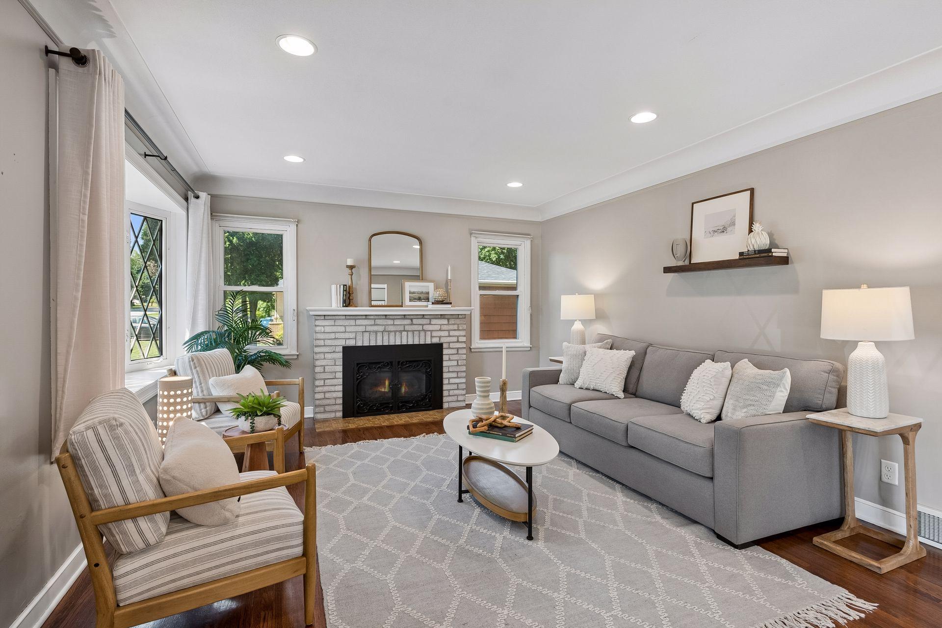 4th image of 160 Mission Ln, Minneapolis, MN 55420 | MLS# 7128832