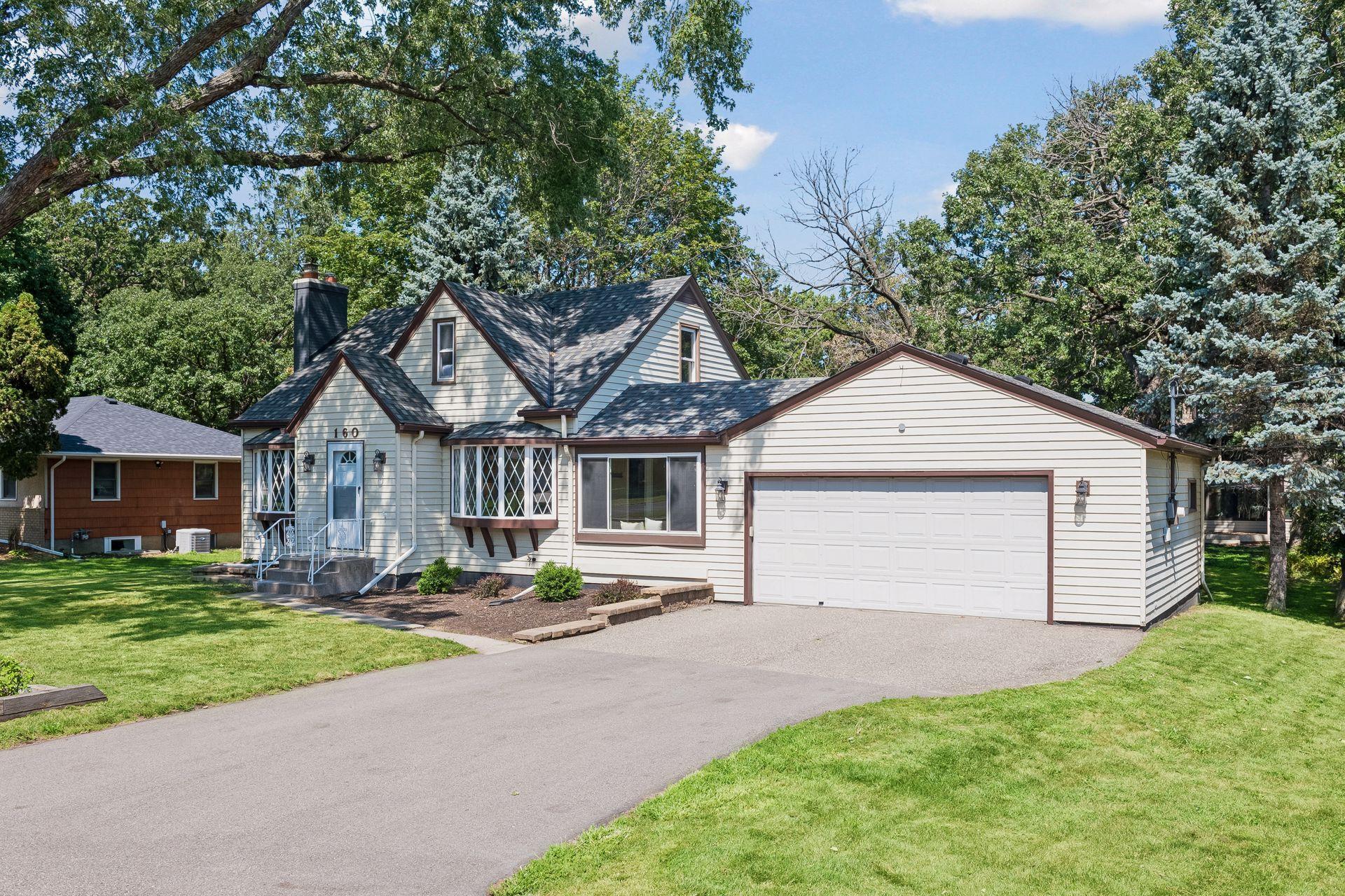 2nd image of 160 Mission Ln, Minneapolis, MN 55420 | MLS# 7128832
