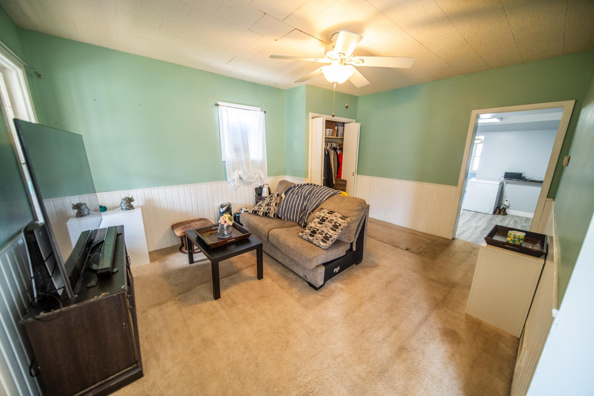 2nd image of 125 8th Ave Se, Rochester, MN 55904 | MLS# 7128835