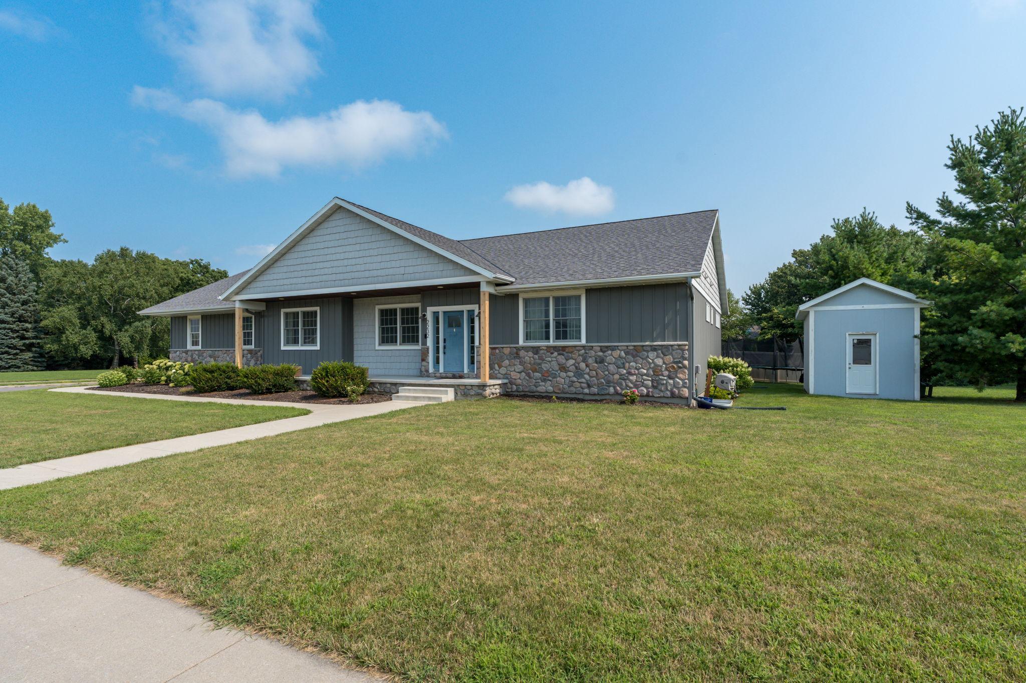 3rd image of 2232 Coventry Ln, North Mankato, MN 56003 | MLS# 7128857