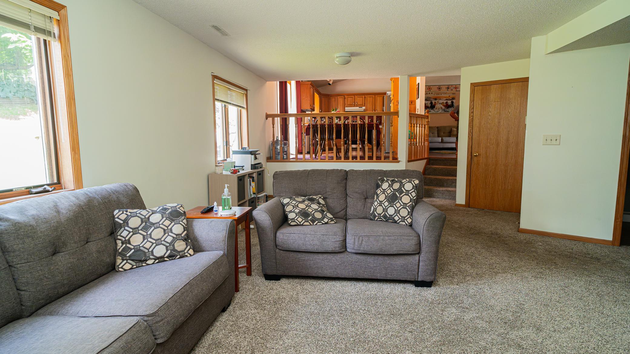 2nd image of 2205 Jennifer Ct, Saint Paul, MN 55109 | MLS# 7128873