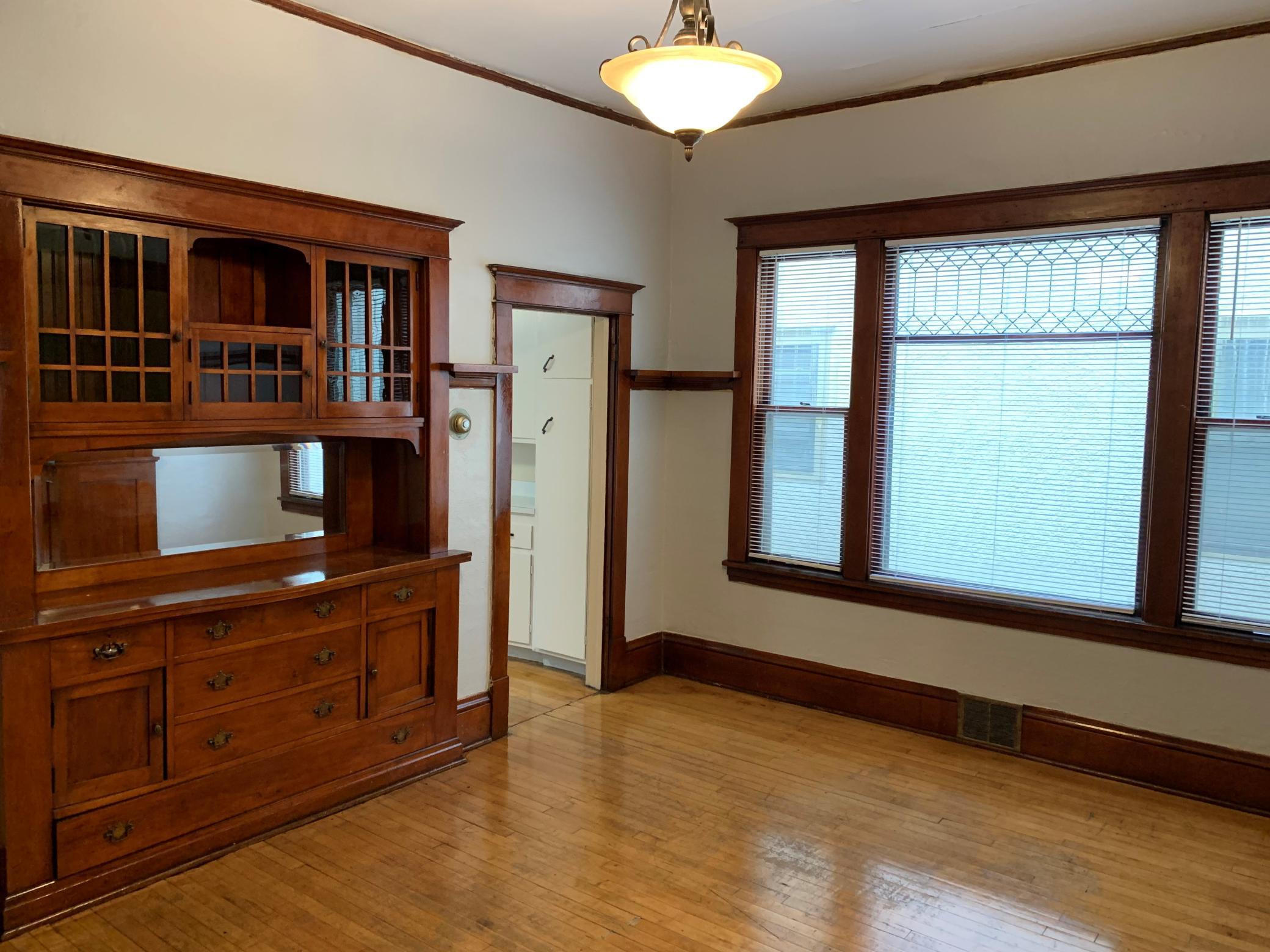 2nd image of 226 Gramercy Ave, Minneapolis, MN 55405 | MLS# 7128878