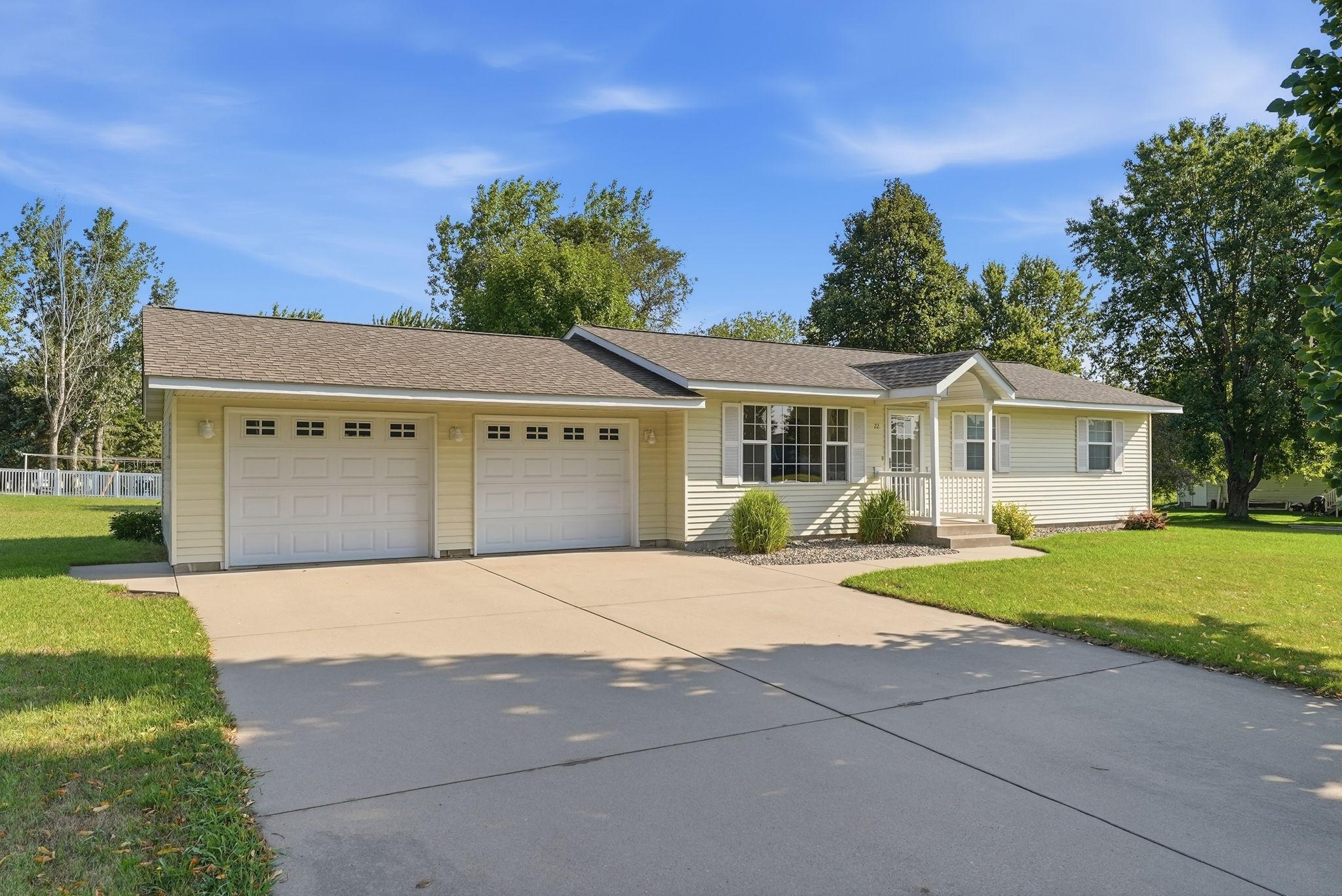 1st image of 22 6th St S, Sauk Centre, MN 56378 | MLS# 7128901