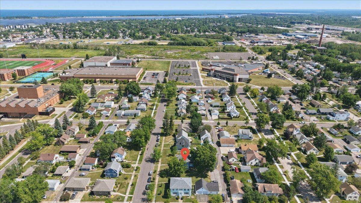 33rd image of 814 N 20th St, Superior, WI 54880 | MLS# 7128957