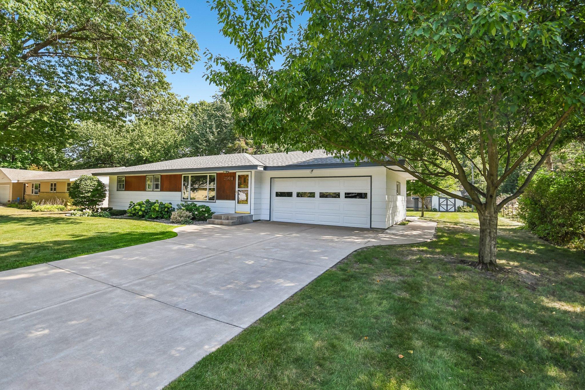 3rd image of 2564 Ardan Ave, Mounds View, MN 55112 | MLS# 7129003