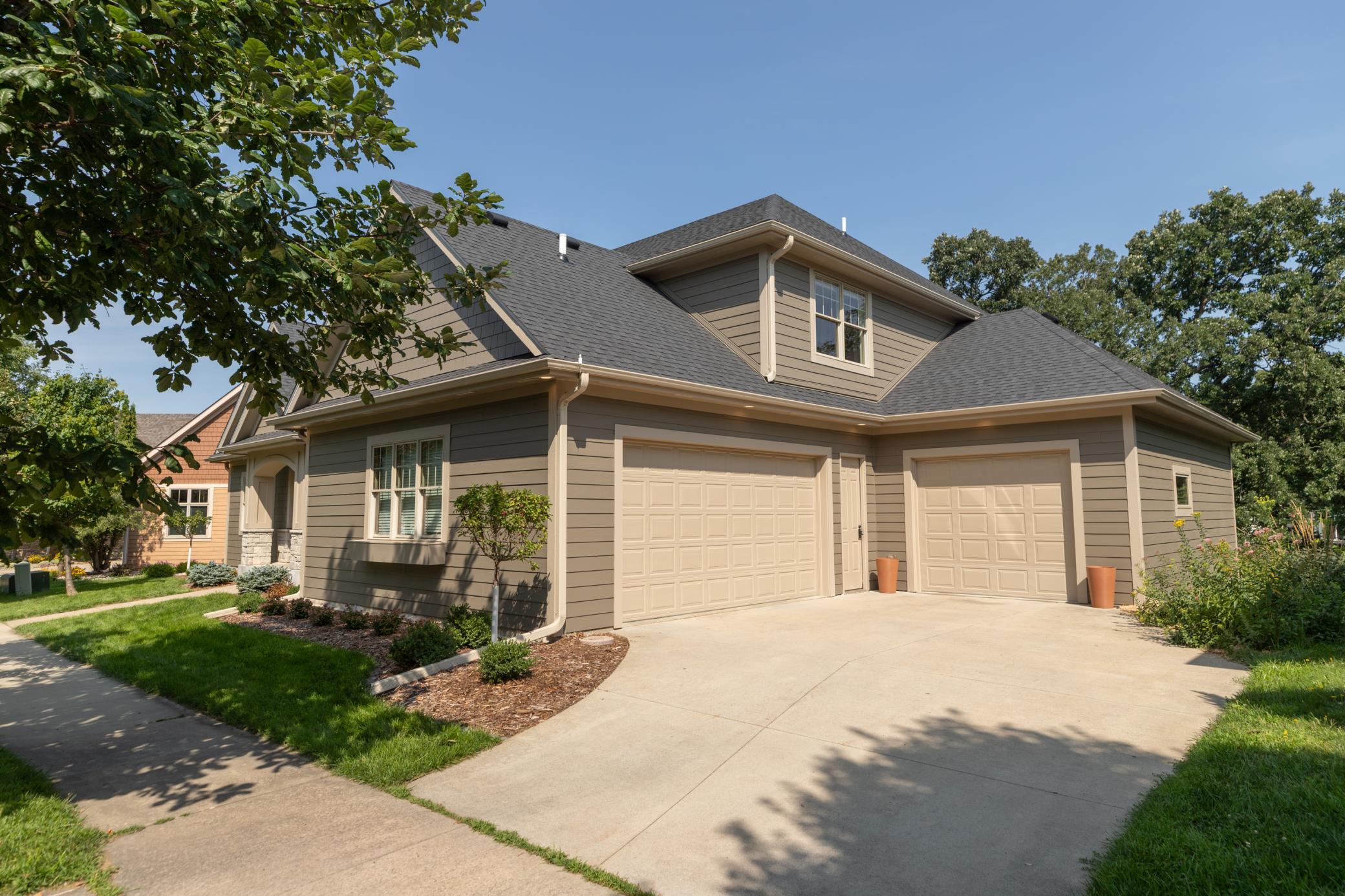 2nd image of 1091 Fox Hill Pl Sw, Rochester, MN 55902 | MLS# 7129013