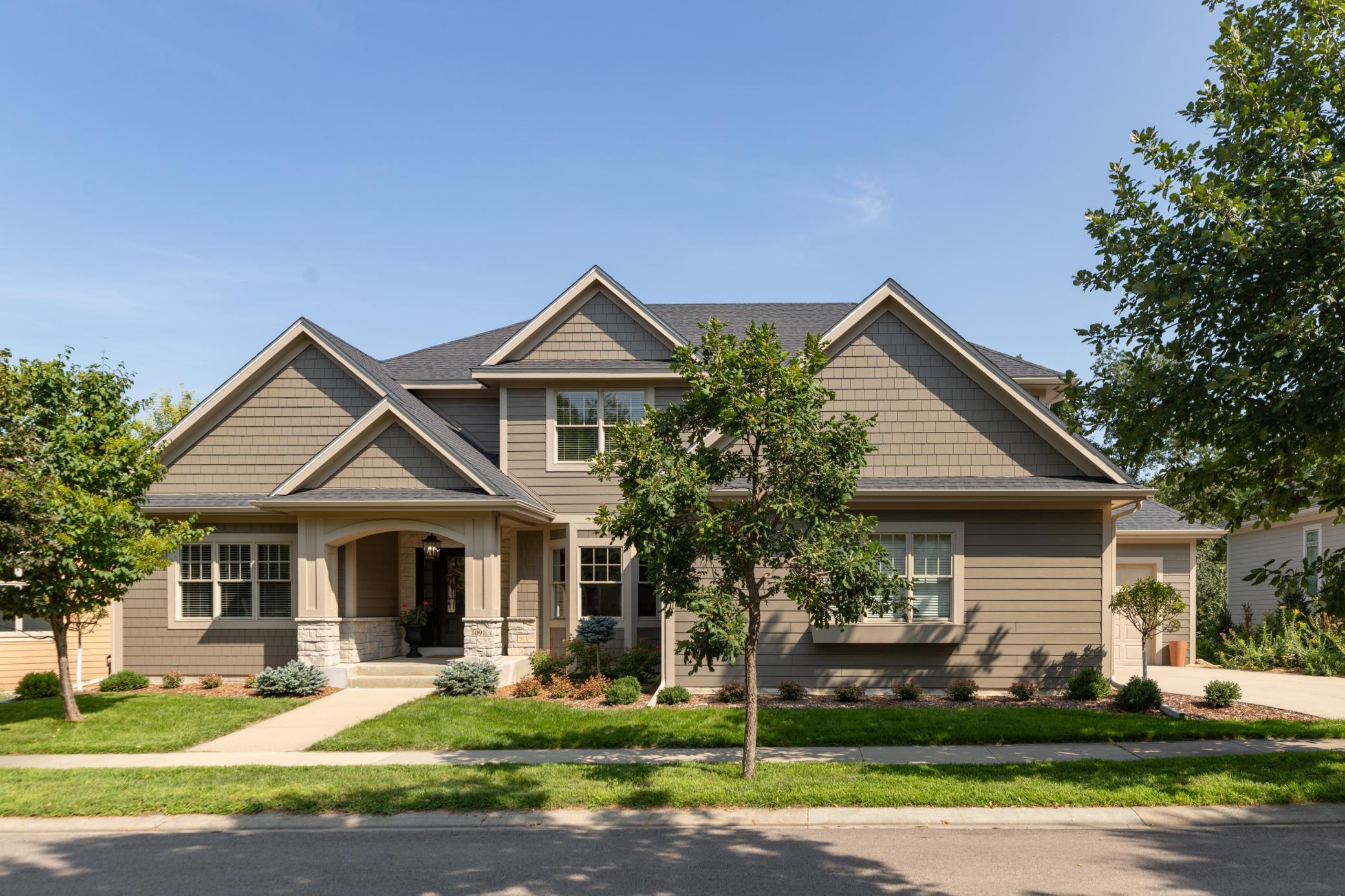 1st image of 1091 Fox Hill Pl Sw, Rochester, MN 55902 | MLS# 7129013