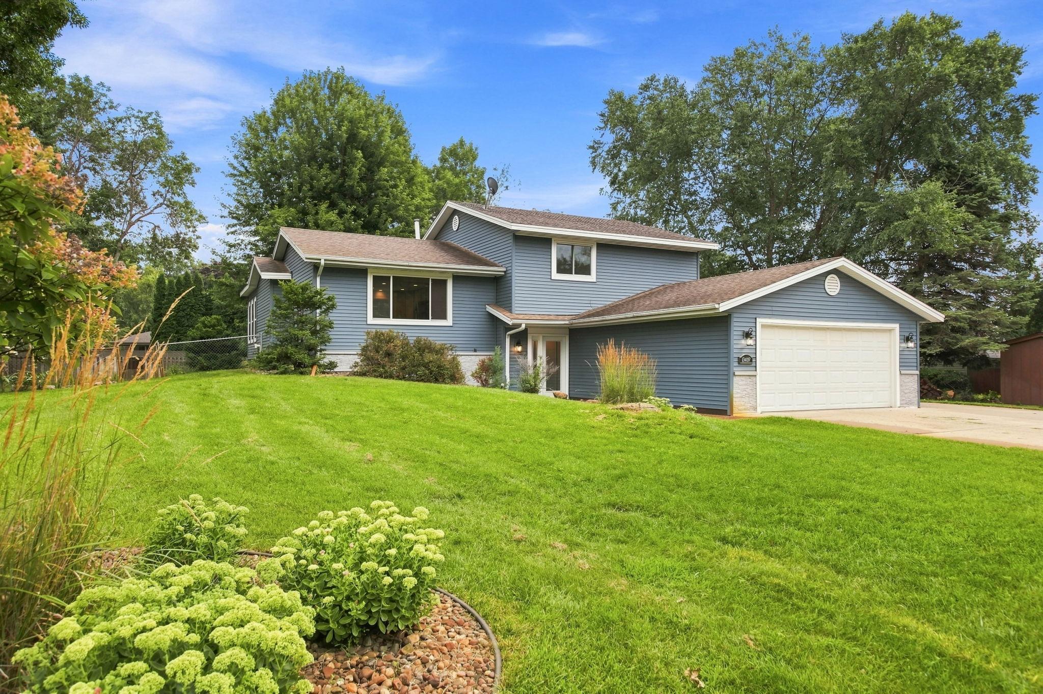 1st image of 13409 Jonquil St Nw, Andover, MN 55304 | MLS# 7129015