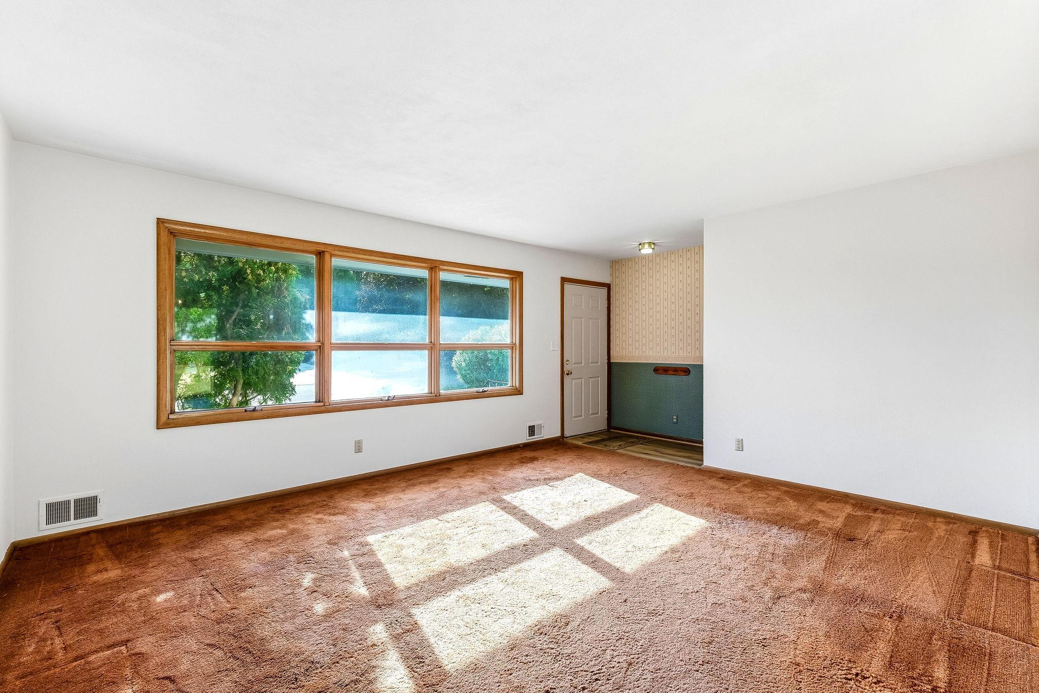 4th image of 2835 Galtier St, Roseville, MN 55113 | MLS# 7129061