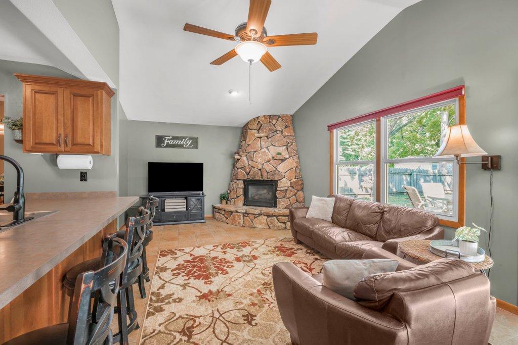 4th image of 17100 11Th Ave N, Minneapolis, MN 55447 | MLS# 7129065