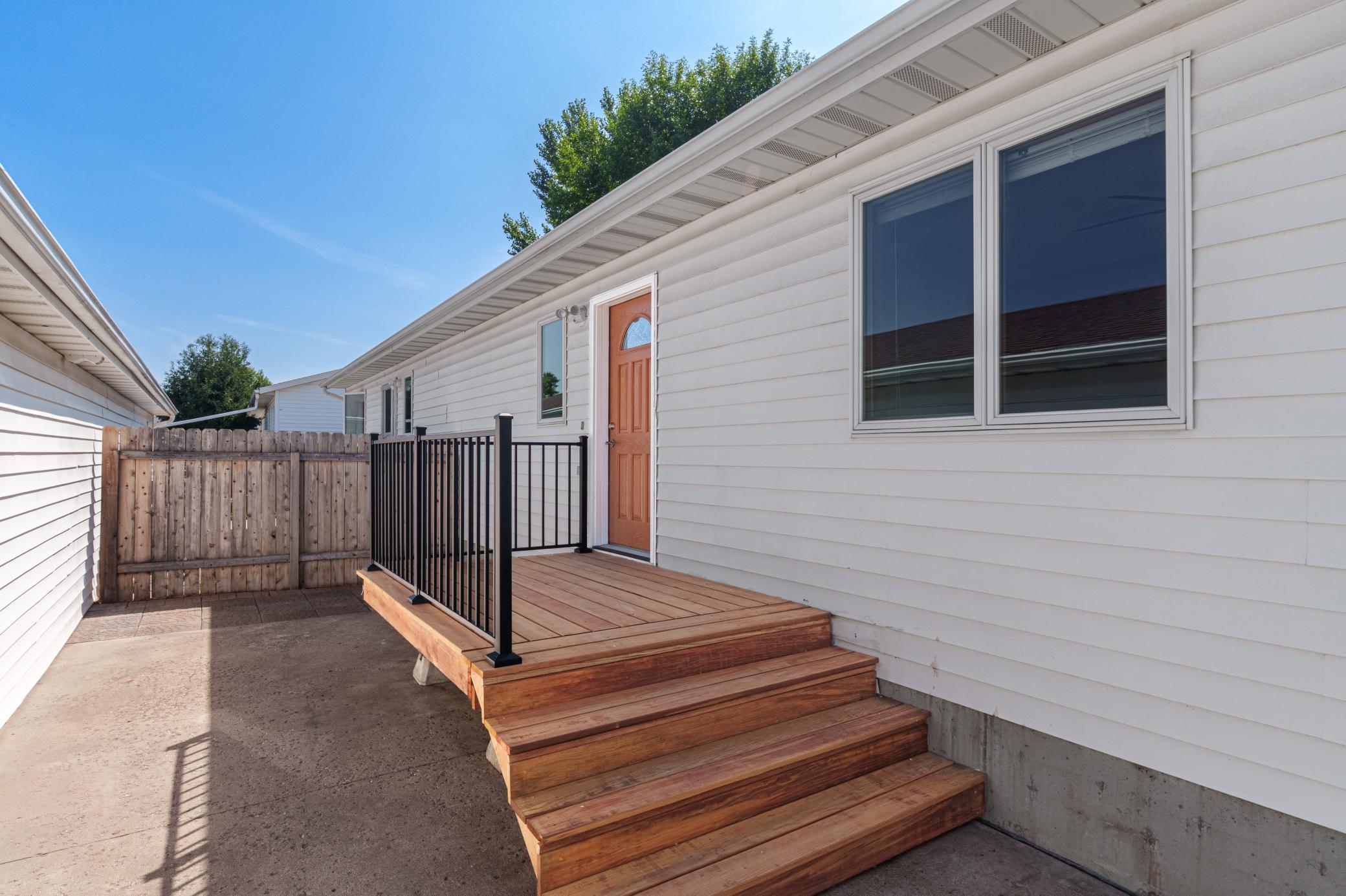 1st image of 2017 32nd Ave S, Fargo, ND 58103 | MLS# 7129084