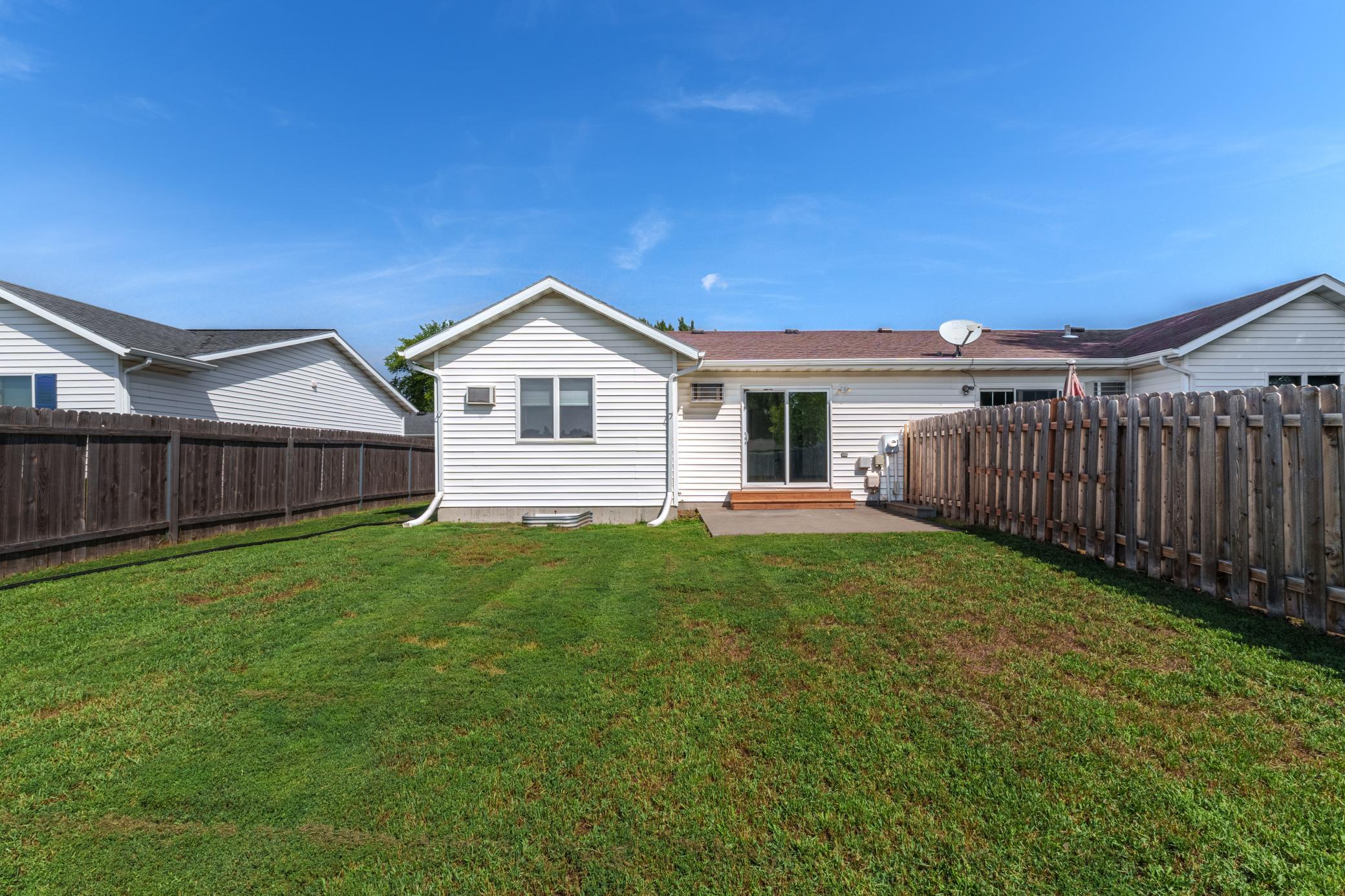 2nd image of 2017 32nd Ave S, Fargo, ND 58103 | MLS# 7129084