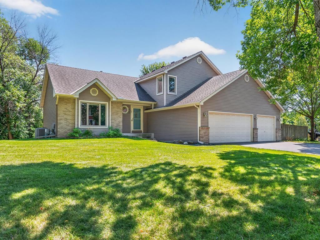 1st image of 10615 52nd Ave N, Minneapolis, MN 55442 | MLS# 7129193