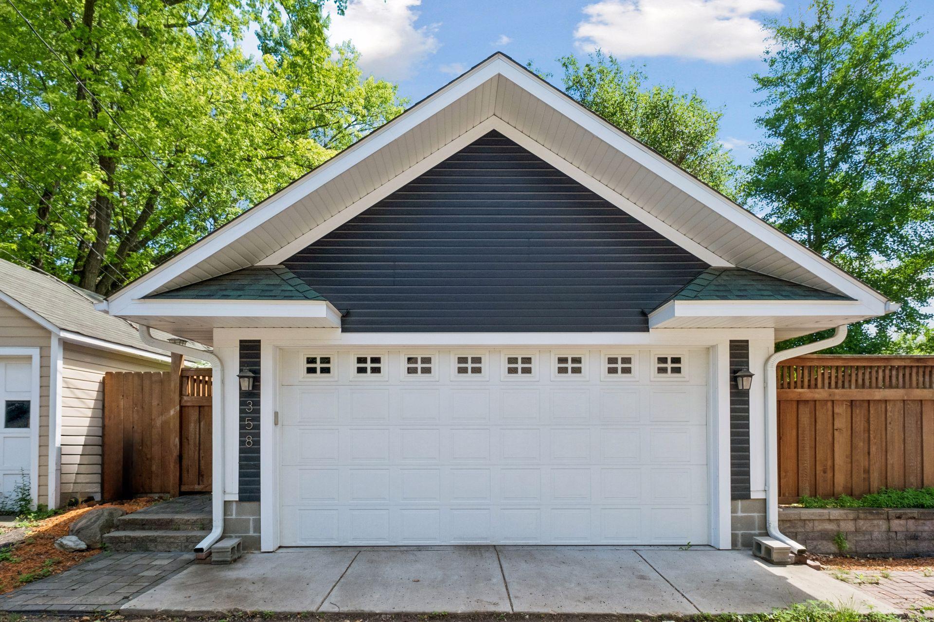 33rd image of 358 Cretin Ave S, Saint Paul, MN 55105 | MLS# 7129202