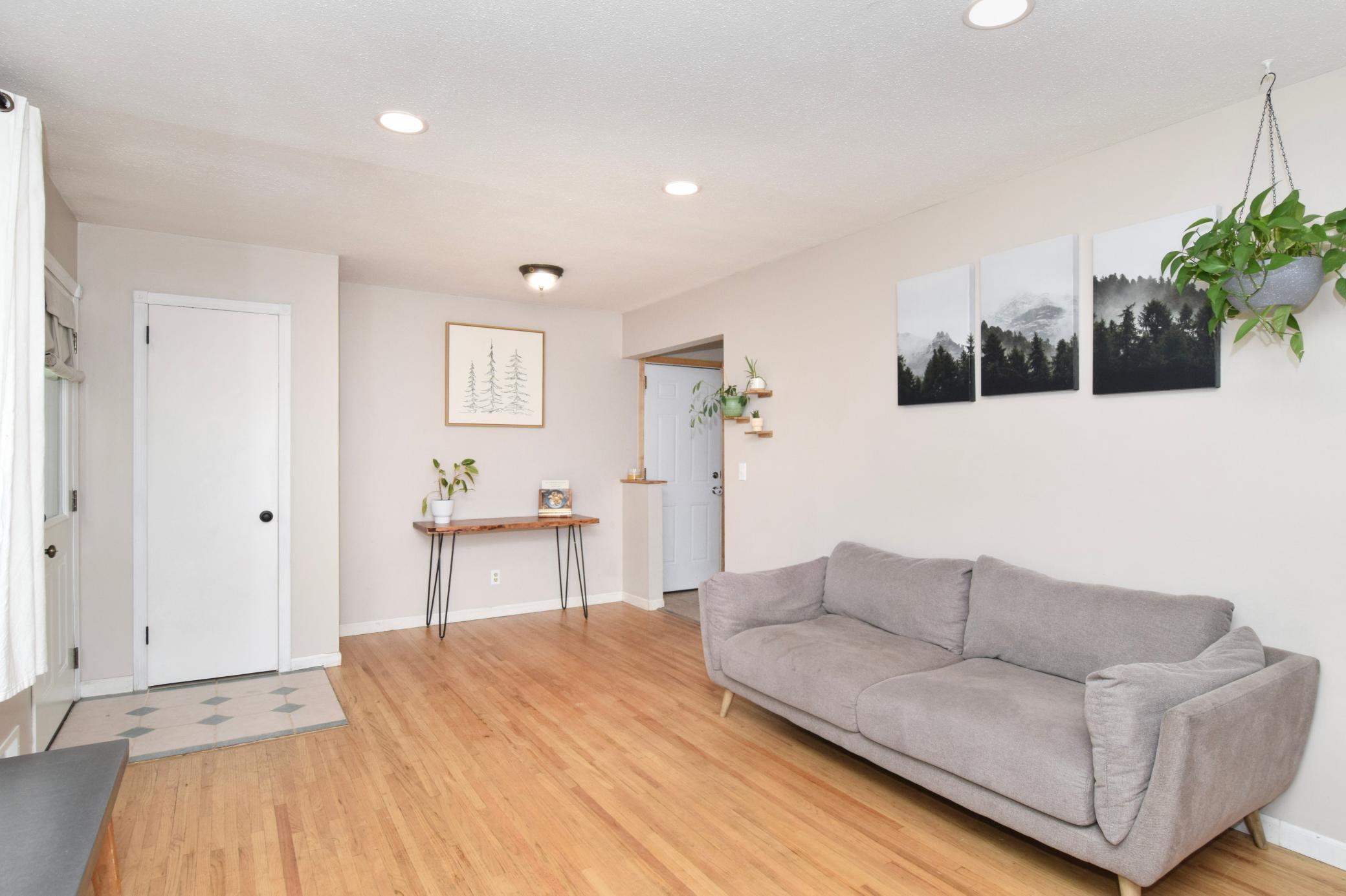 4th image of 11565 Ilex St Nw, Minneapolis, MN 55448 | MLS# 7129273