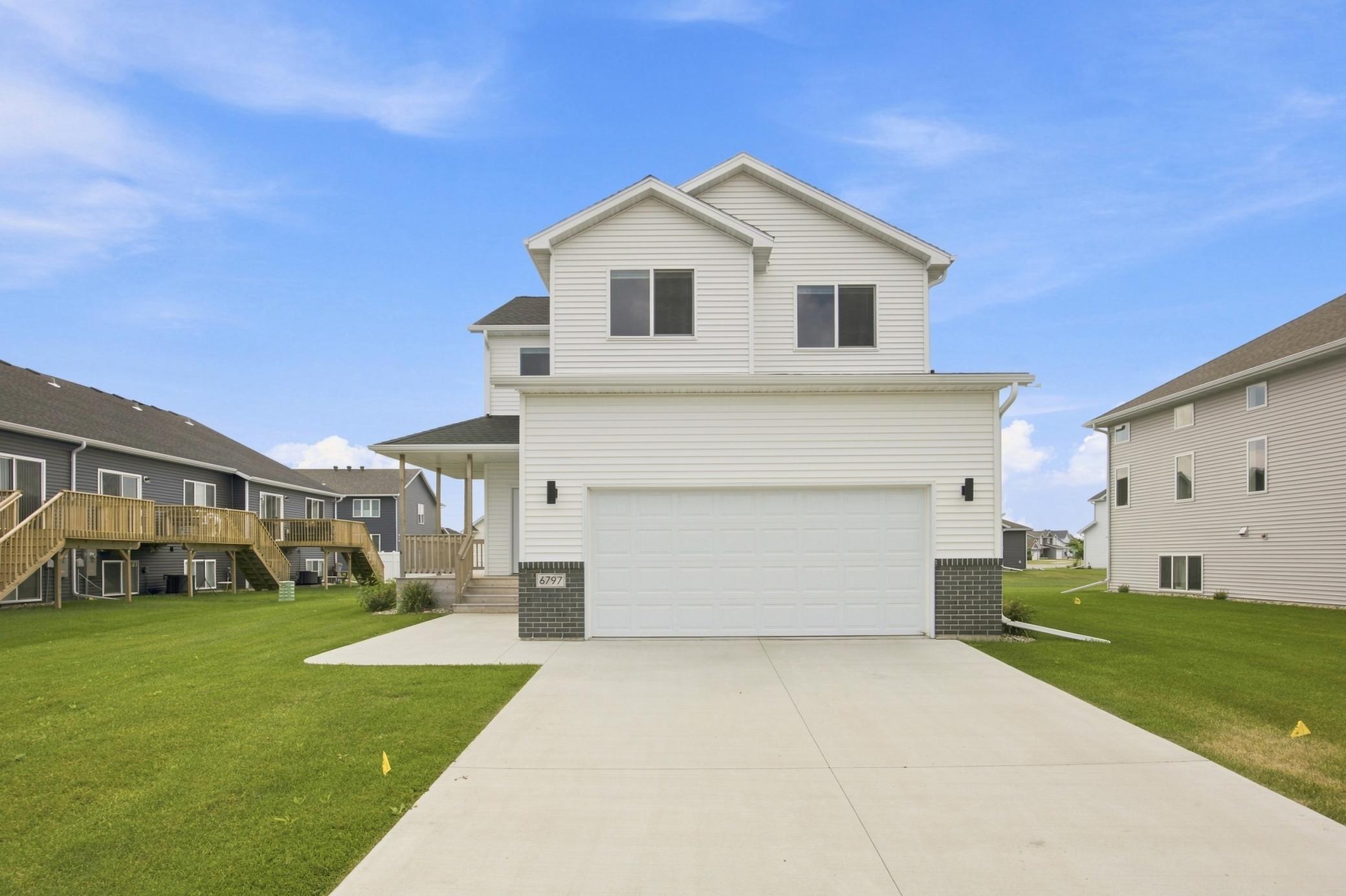 1st image of 6797 28th St S, Fargo, ND 58104 | MLS# 7129300