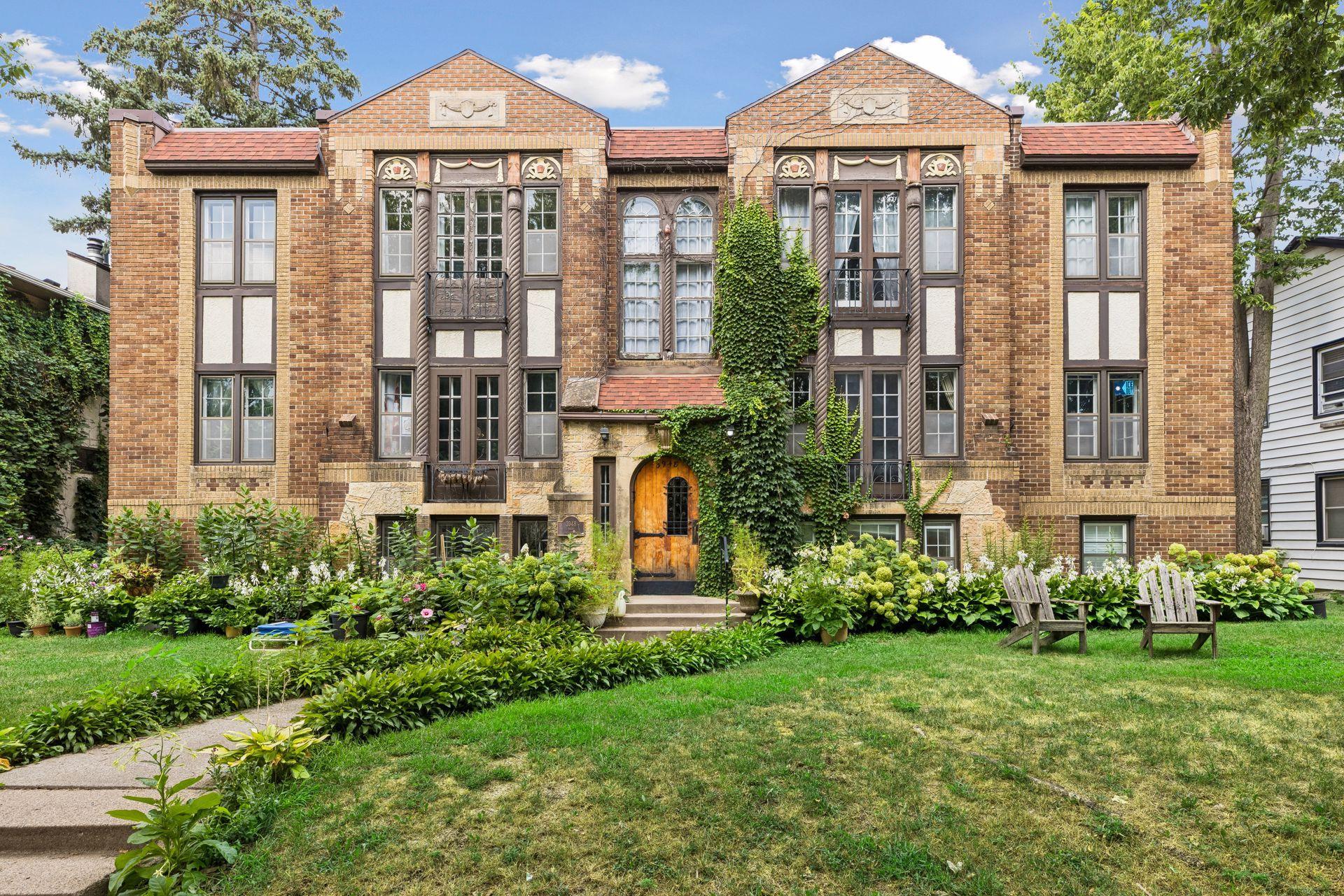 2nd image of 3948 1st Ave S #201, Minneapolis, MN 55409 | MLS# 7129336