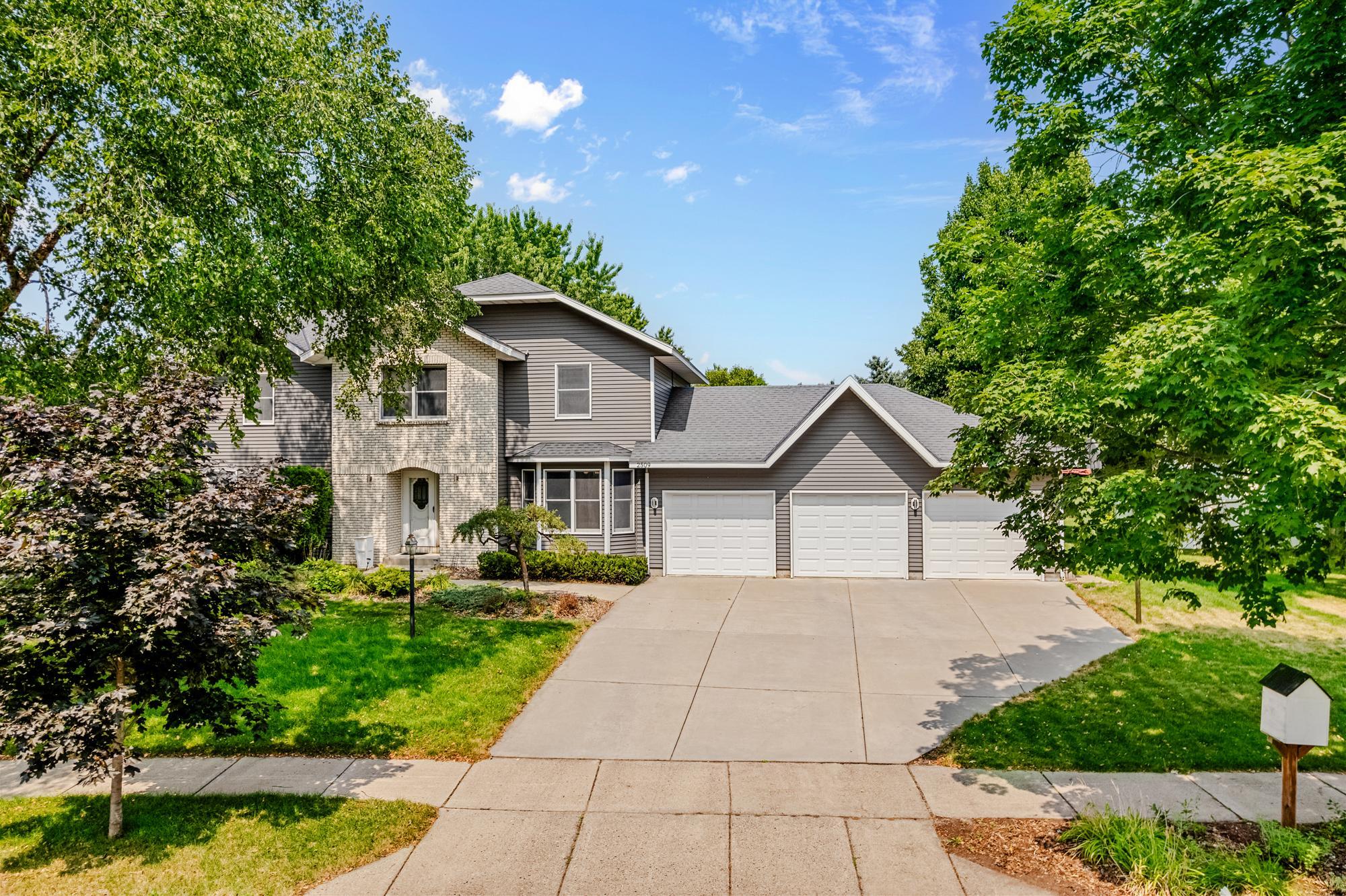 3rd image of 2509 Colony Dr, Saint Cloud, MN 56303 | MLS# 7129339