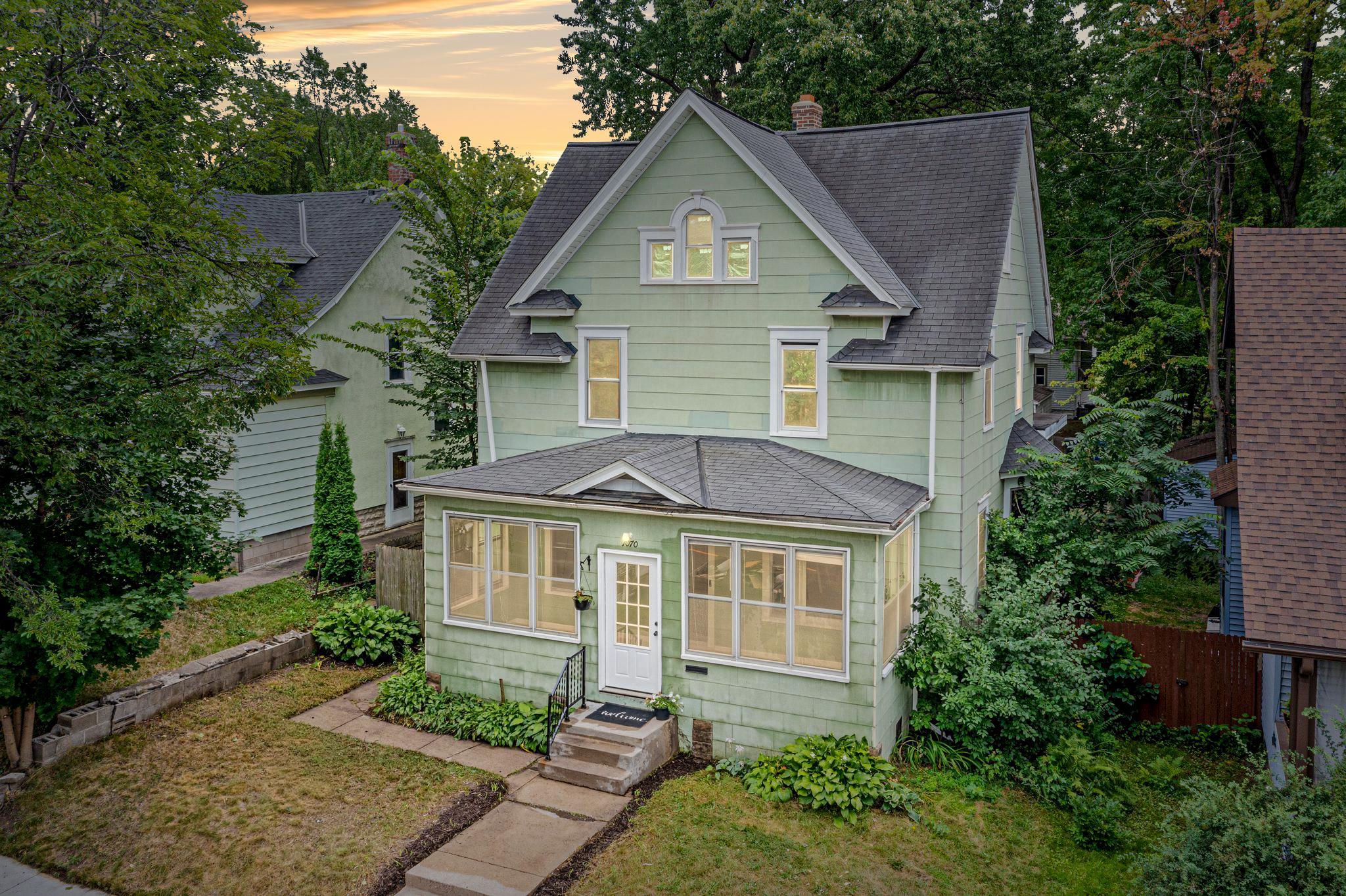 1st image of 1070 Minnehaha Ave E, Saint Paul, MN 55106 | MLS# 7129393
