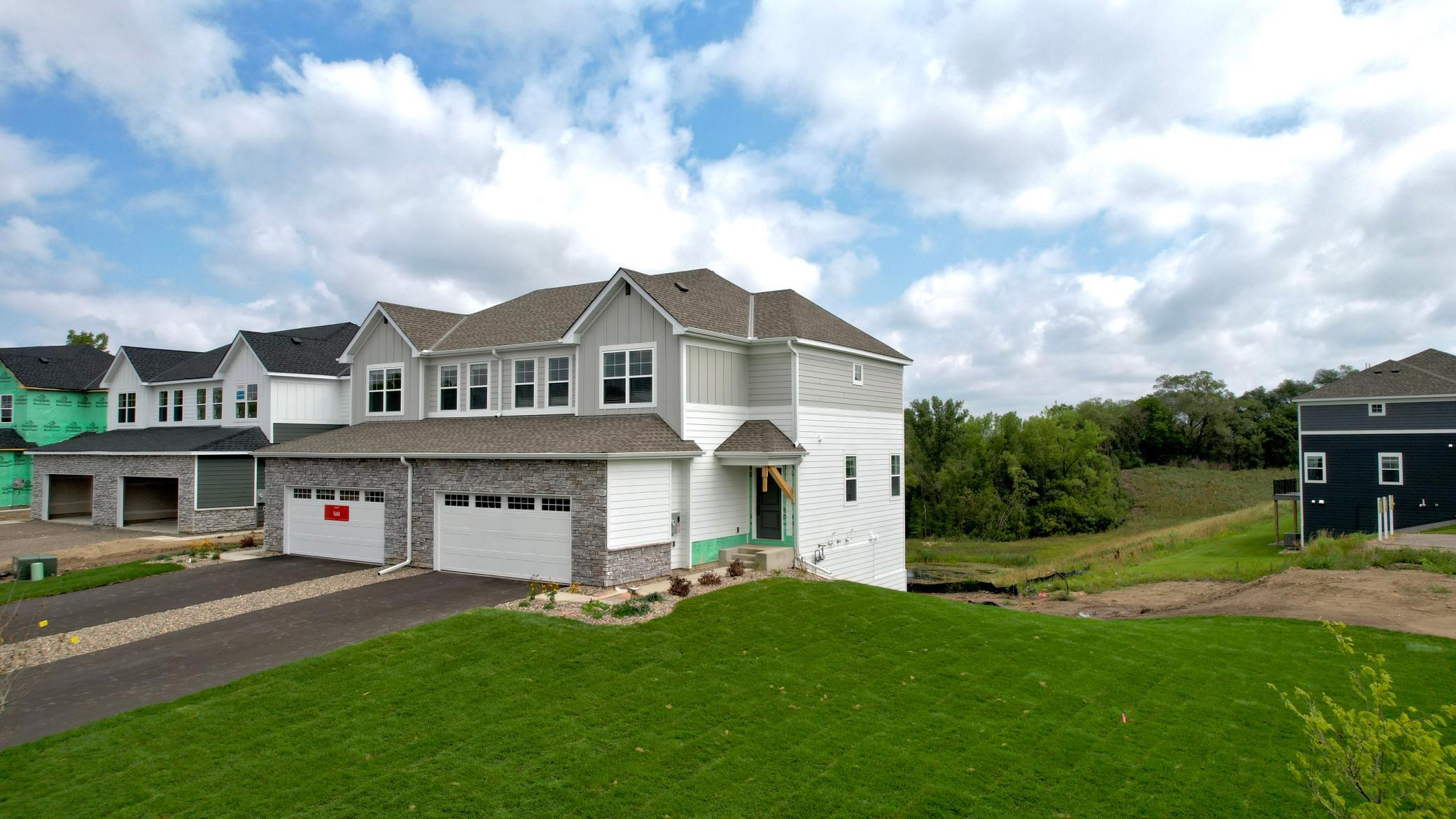 2nd image of 11095 203rd St W, Lakeville, MN 55044 | MLS# 7129420