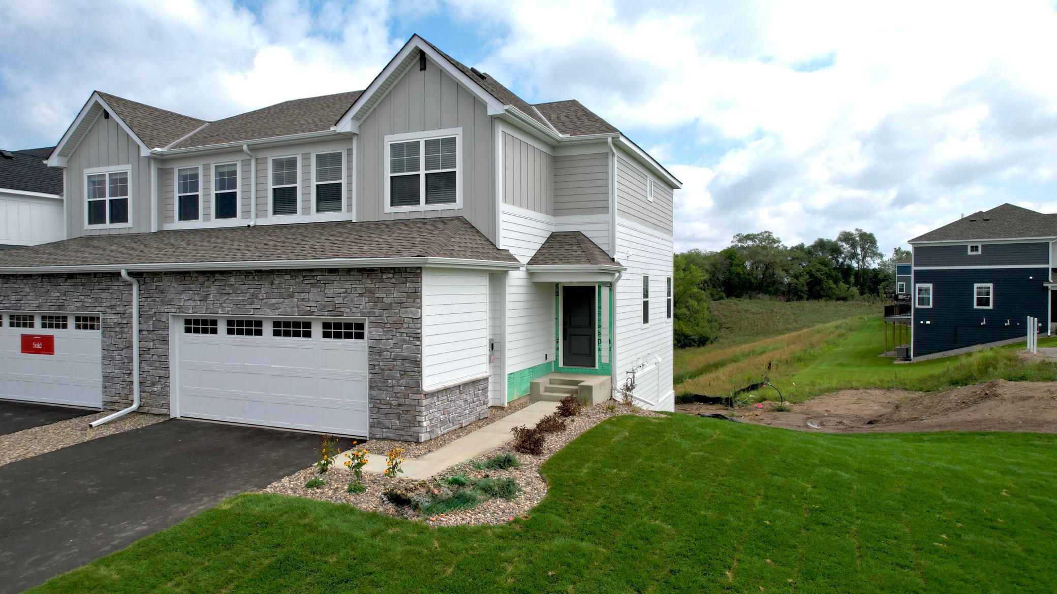 1st image of 11095 203rd St W, Lakeville, MN 55044 | MLS# 7129420