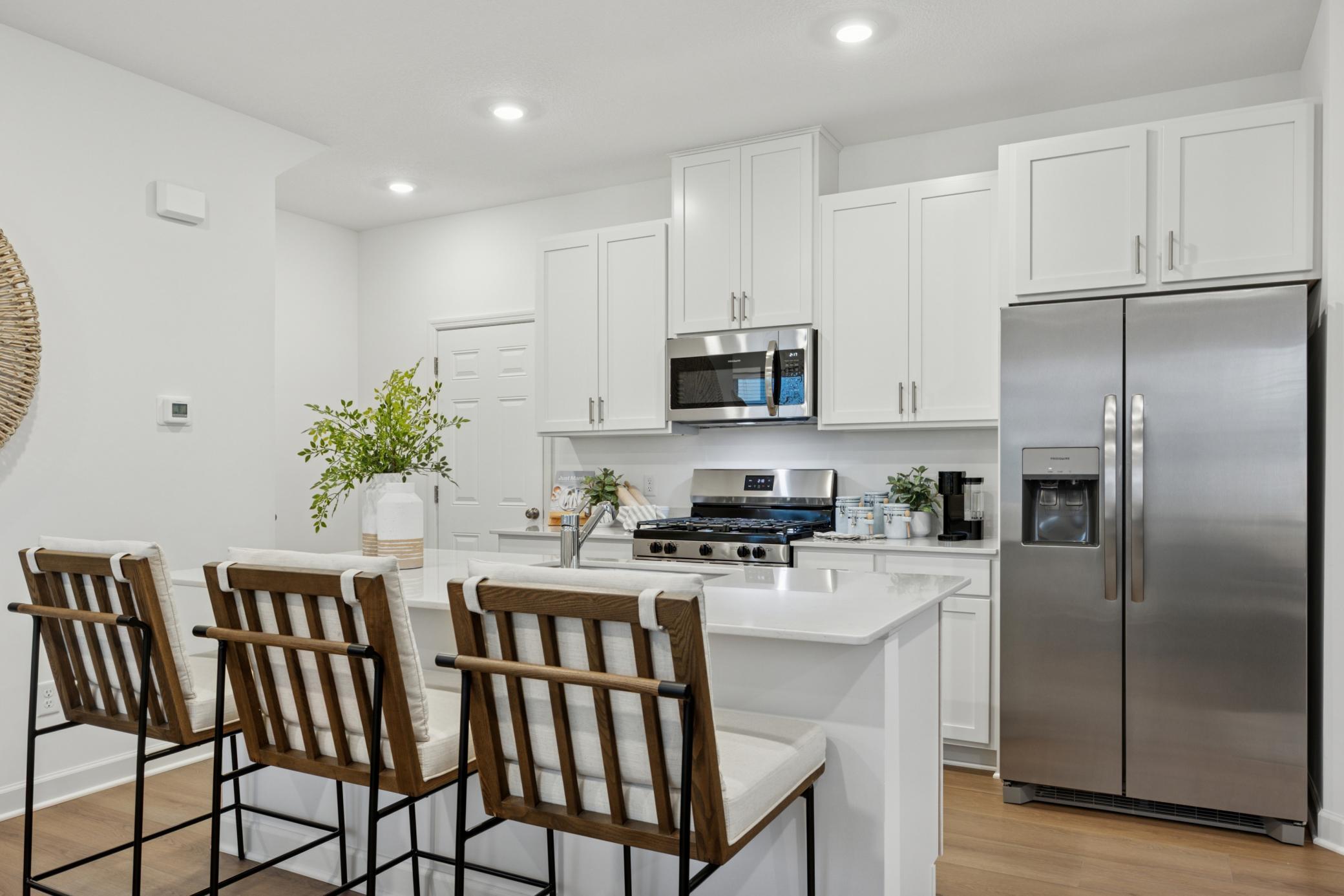 2nd image of 11113 203rd St W, Lakeville, MN 55044 | MLS# 7129421