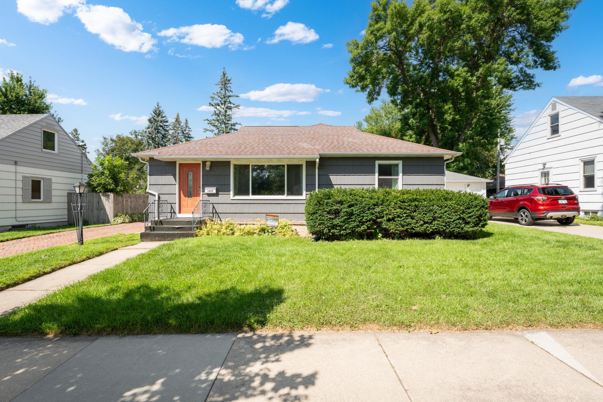1st image of 1409 14th Ave Nw, Rochester, MN 55901 | MLS# 7129434