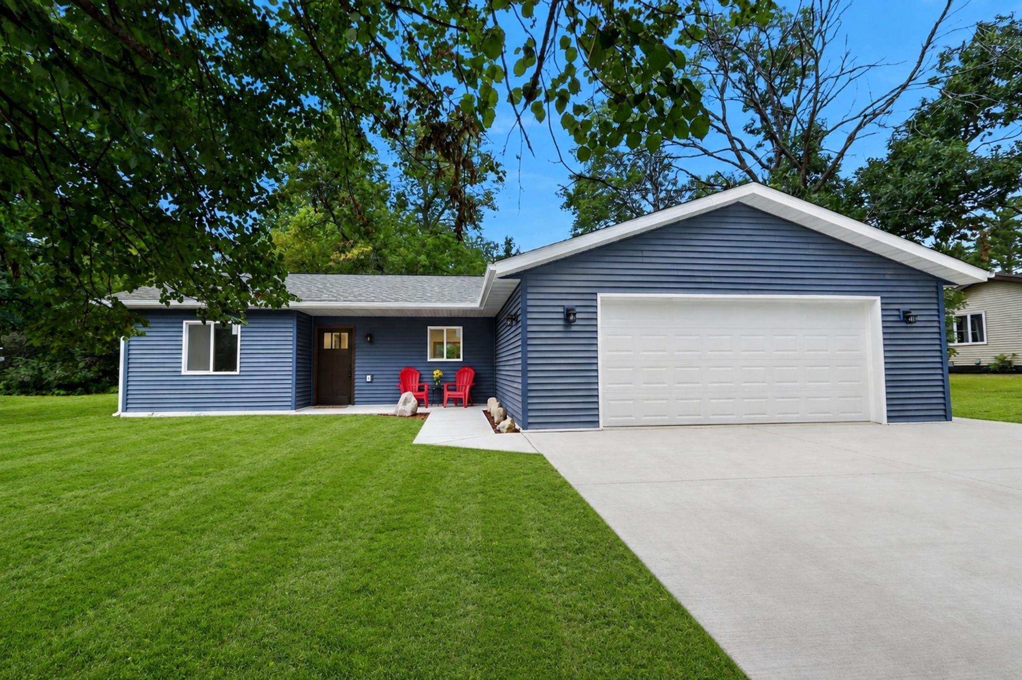 1st image of 1125 Ne 6th Ave, Grand Rapids, MN 55744 | MLS# 7129506