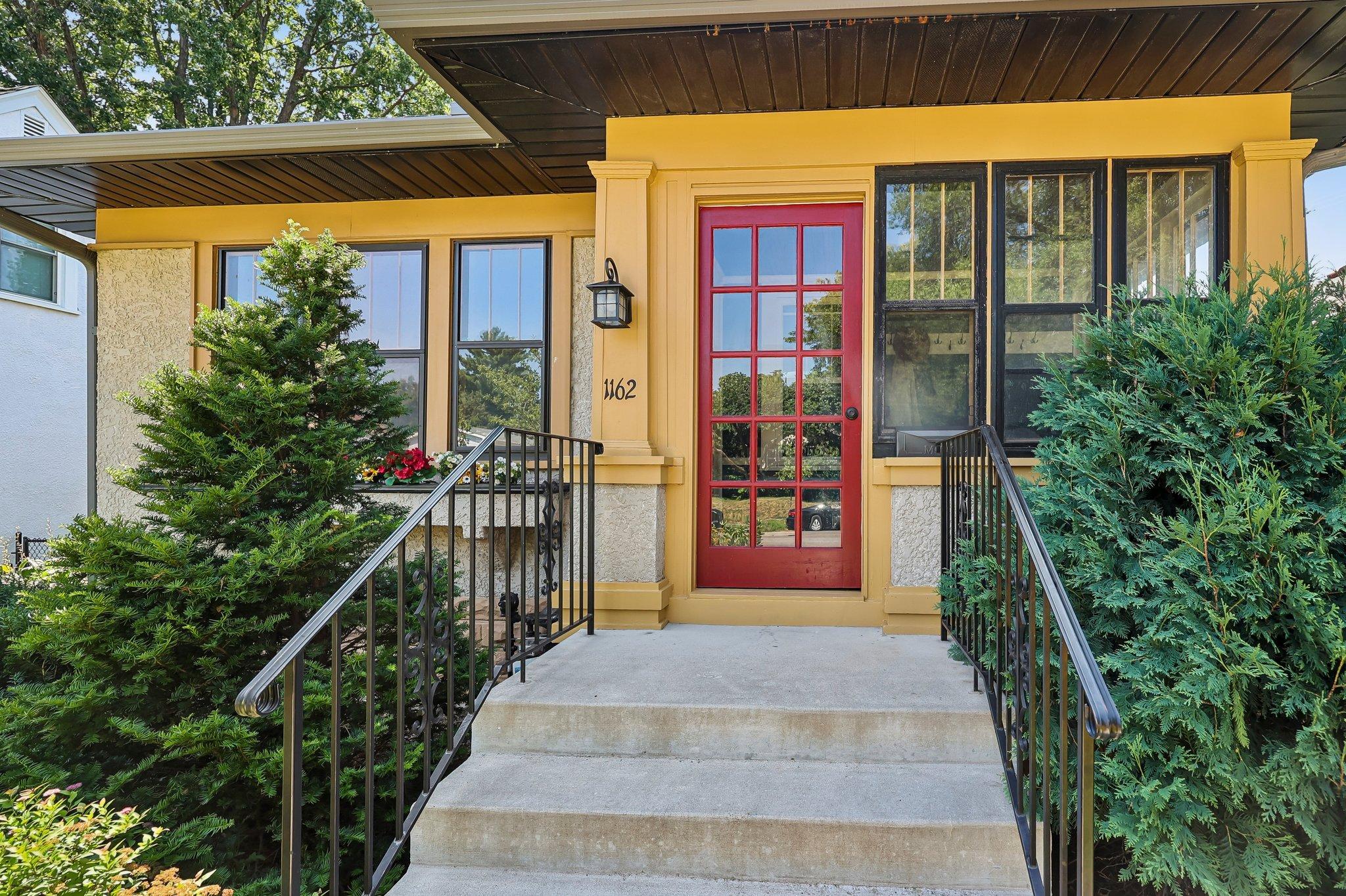 2nd image of 1162 James Ave, Saint Paul, MN 55105 | MLS# 7129561