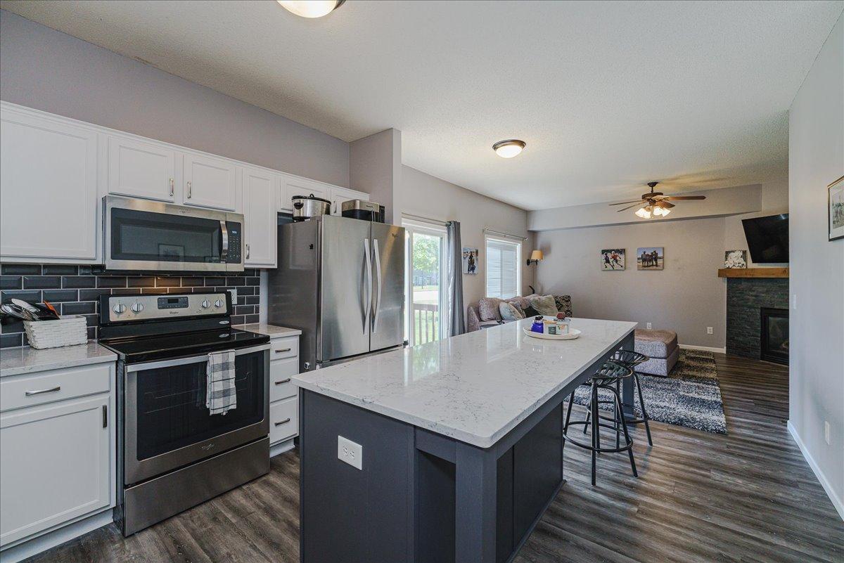 2nd image of 20591 Keystone Ave, Lakeville, MN 55044 | MLS# 7129578