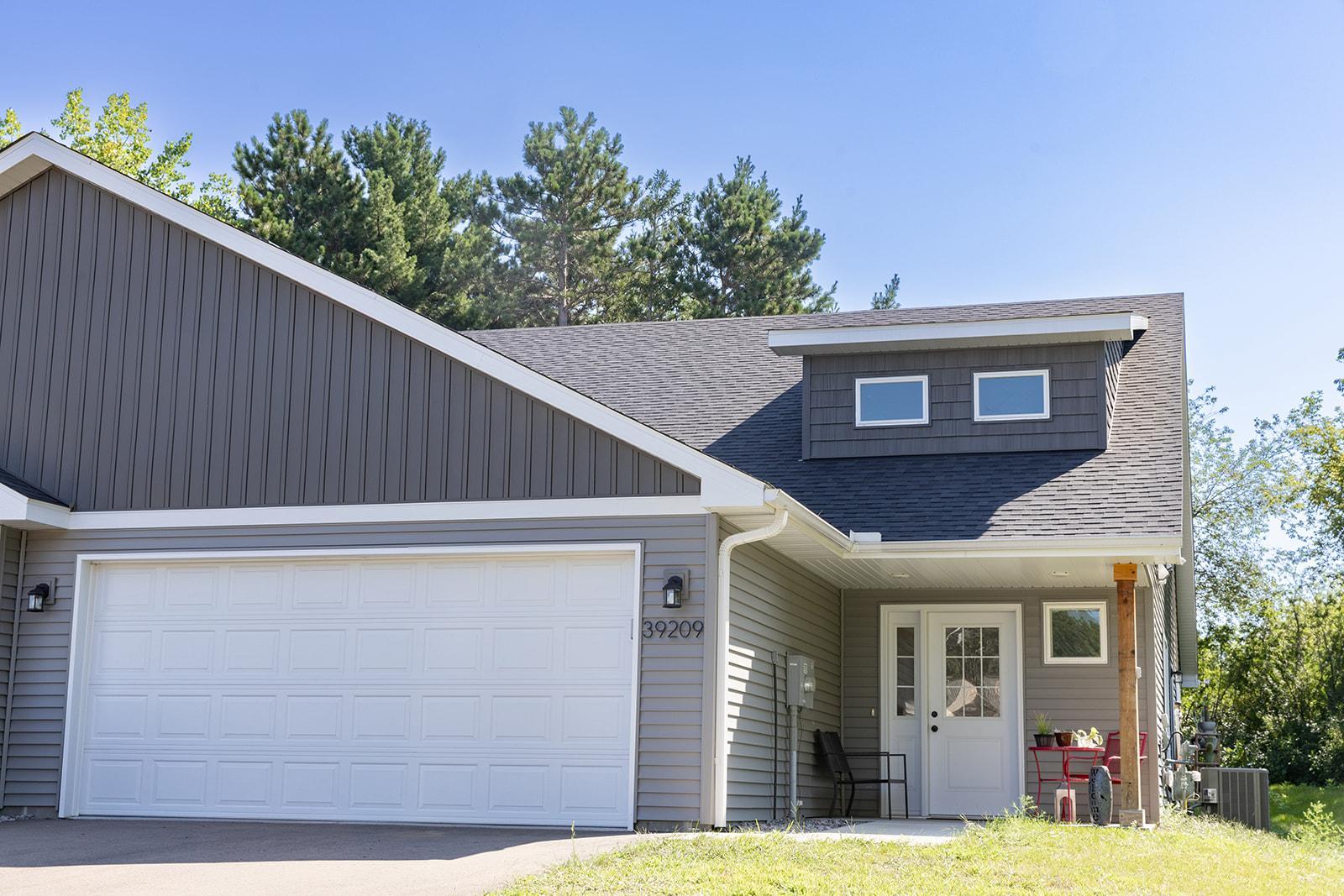 2nd image of 39209 Grand Ave, North Branch, MN 55056 | MLS# 7129637