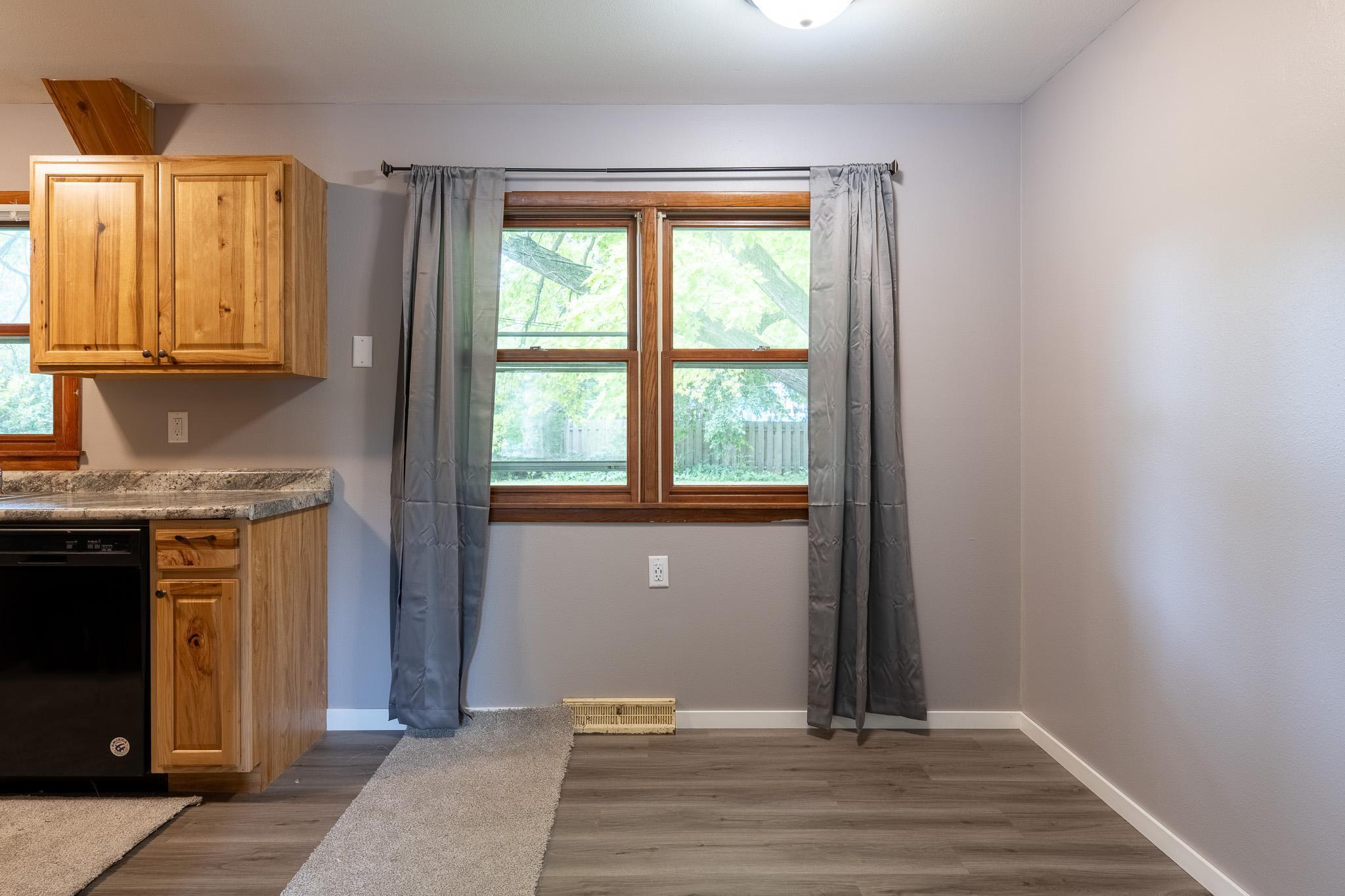5th image of 1715 19Th St S, Moorhead, MN 56560 | MLS# 7129643