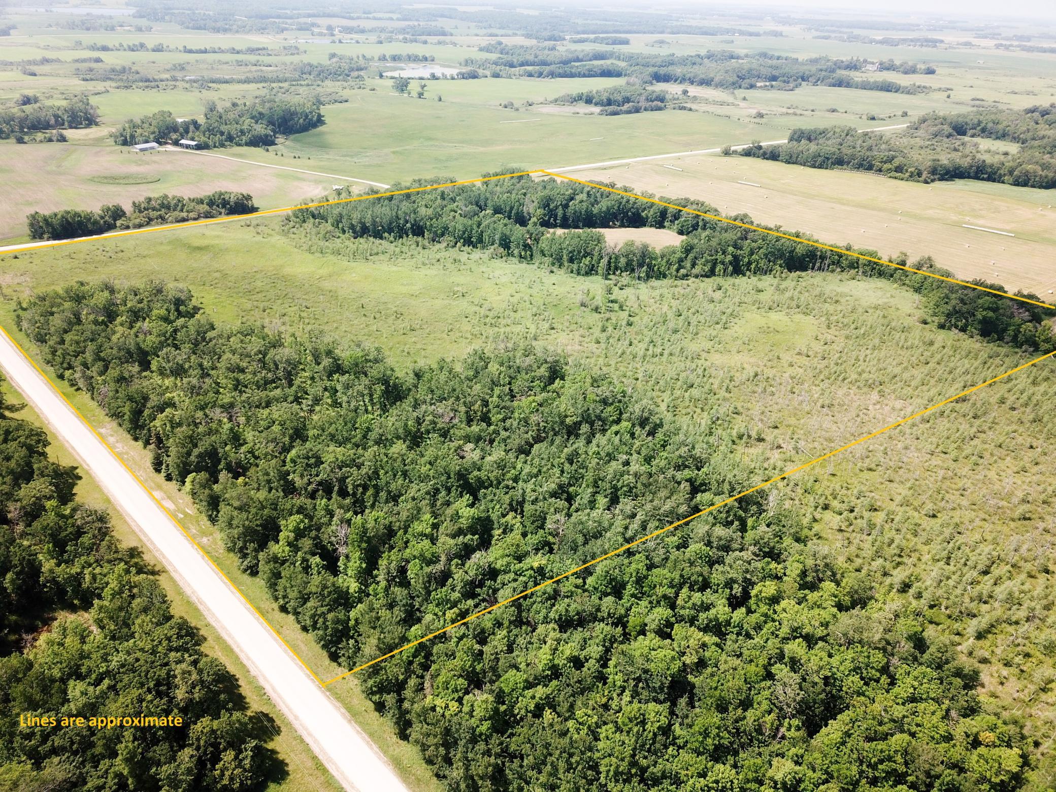 3rd image of 46758 S Pine Lake Rd, Gonvick, MN 56644 | MLS# 7129662