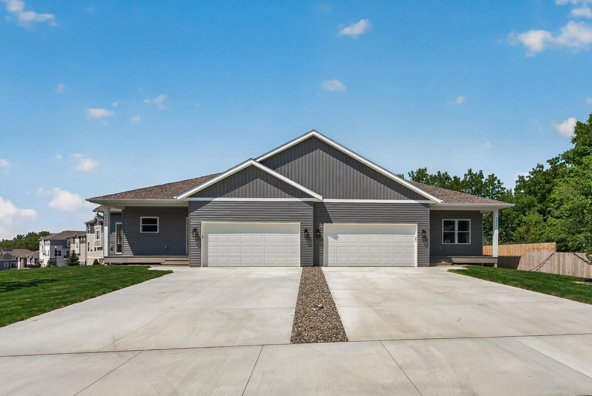 4th image of 2353 7Th Ave E, Saint Paul, MN 55109 | MLS# 7129663