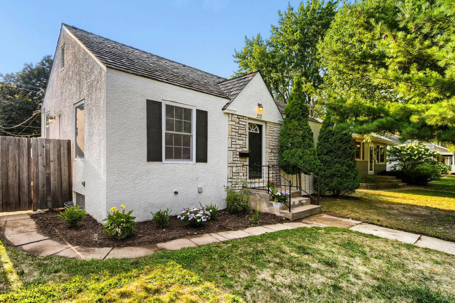 2nd image of 4144 Salem Ave S, Minneapolis, MN 55416 | MLS# 7129701