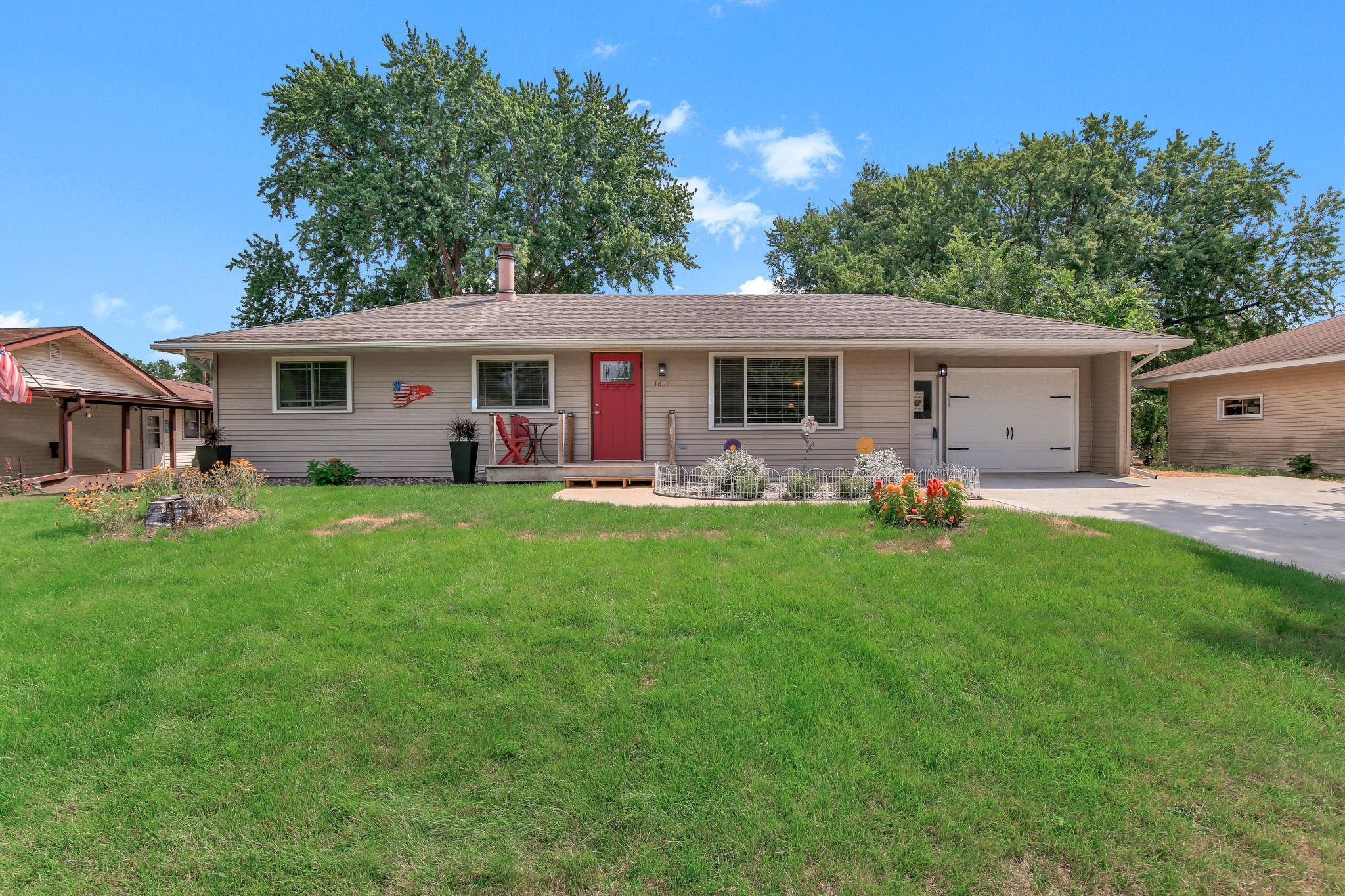 1st image of 1821 Maple St, Hastings, MN 55033 | MLS# 7129707